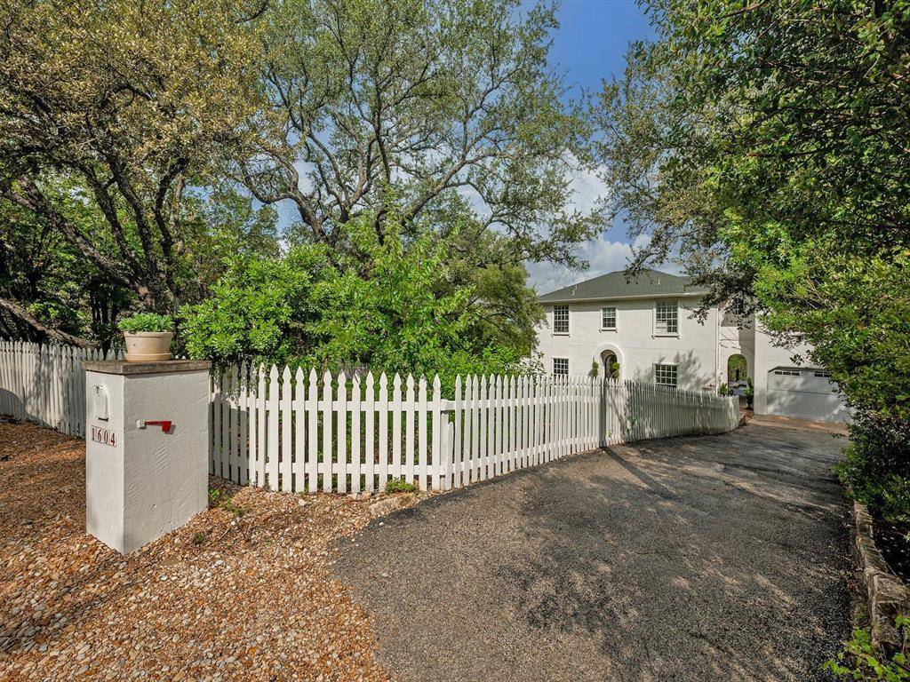 1604 Cliffwood DR, Austin, TX 78733