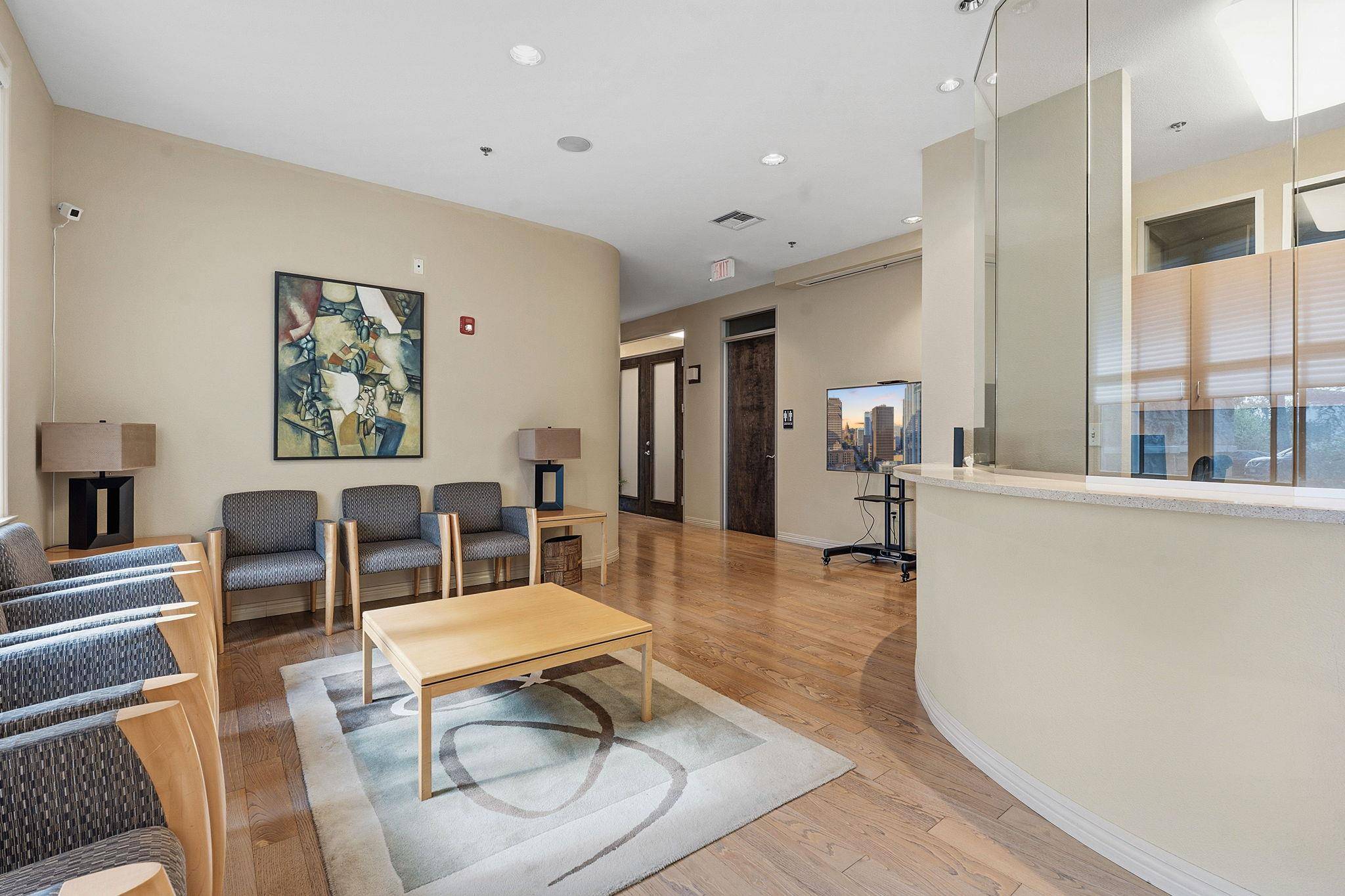5900 Southwest PKWY #401, Austin, TX 78735