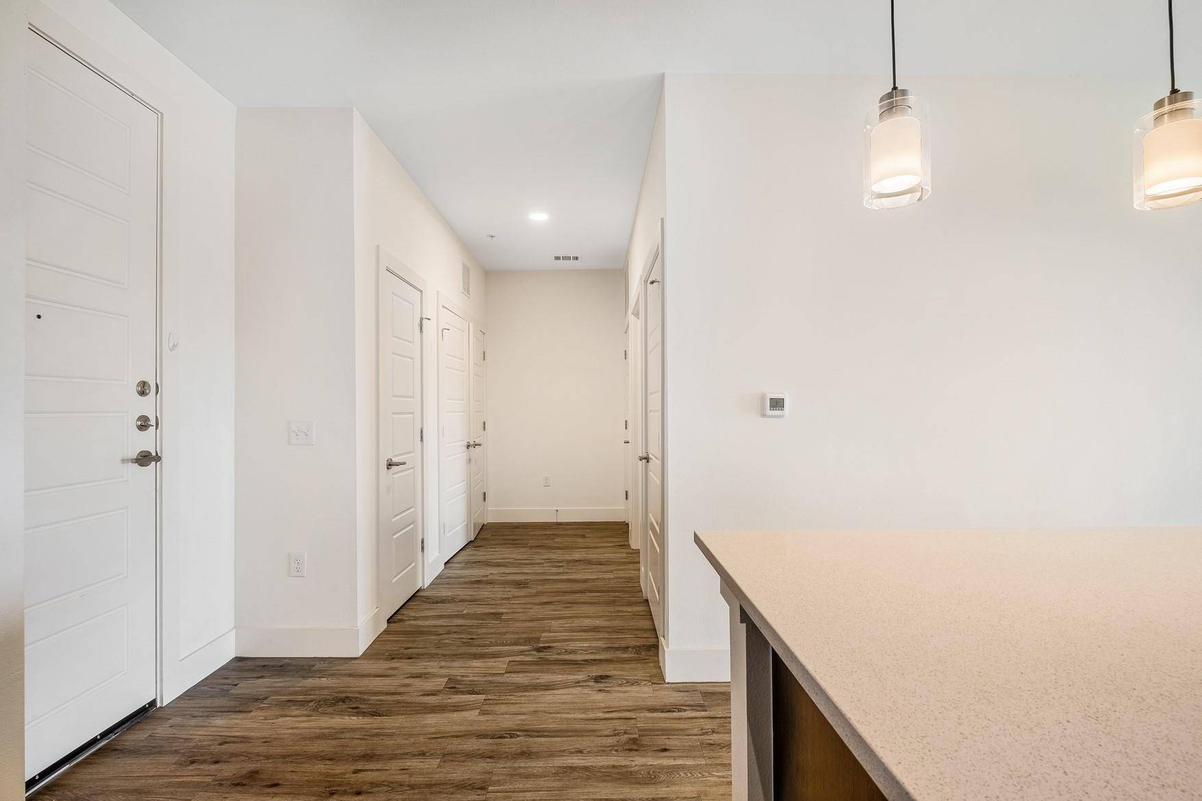 6444 Burnet RD #207, Austin, TX 78757