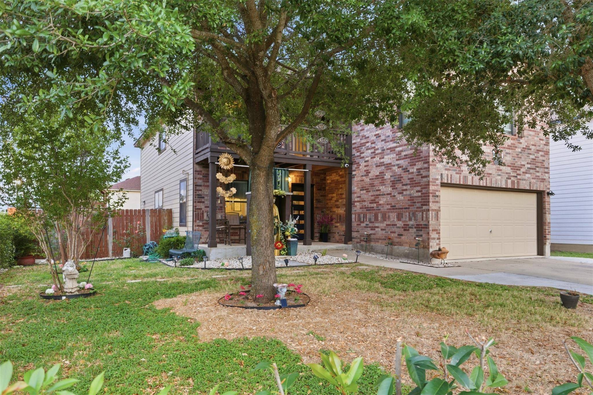 5701 Malarkey RD, Del Valle, TX 78617