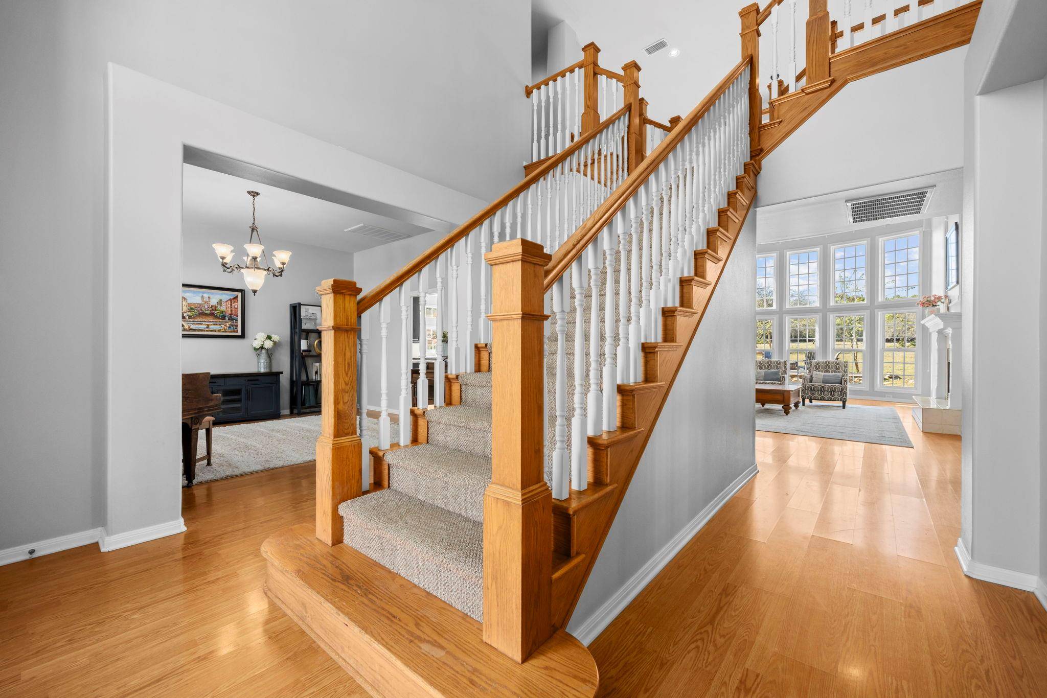 375 Branch Creek TRL, Liberty Hill, TX 78642