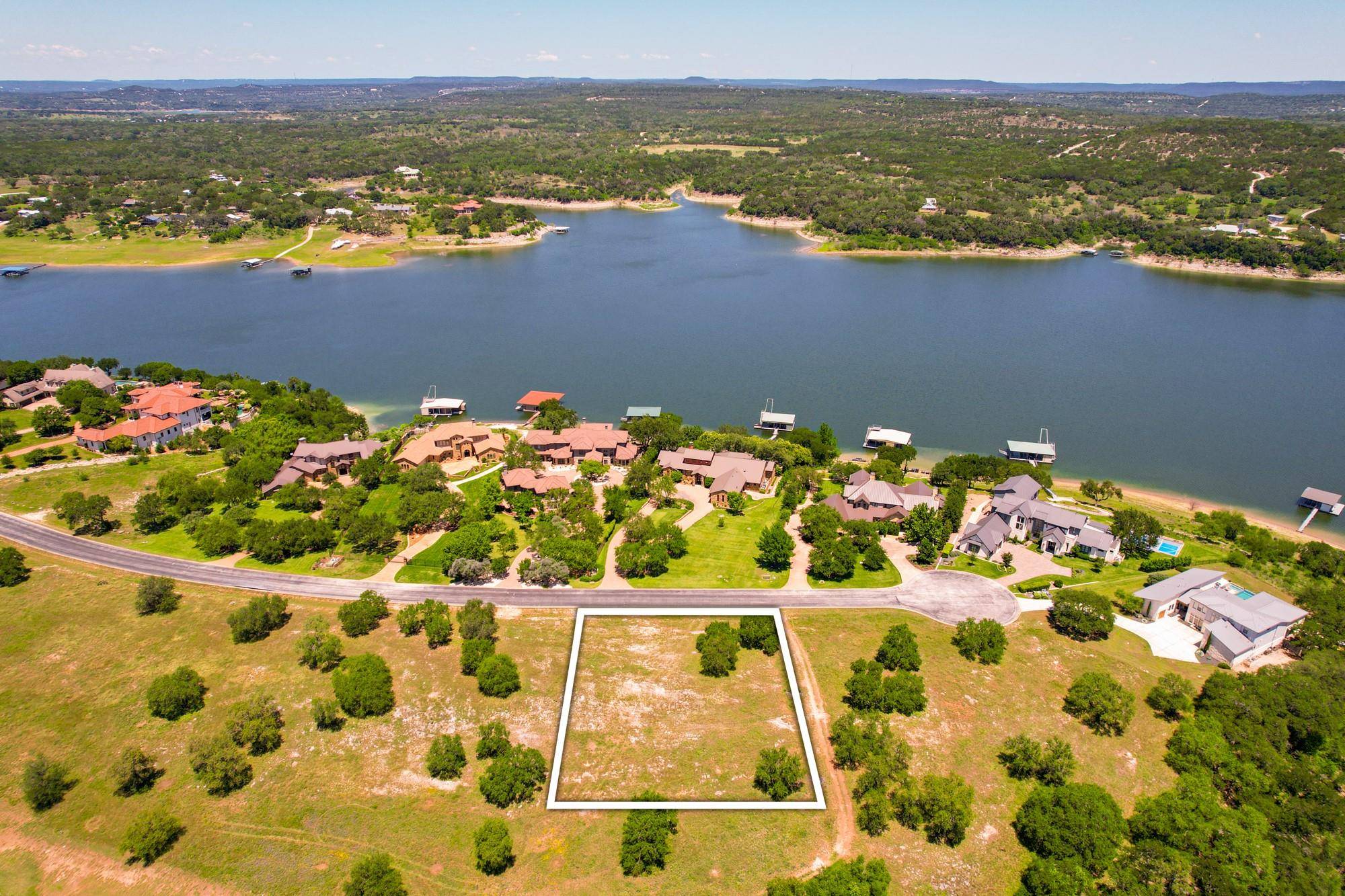 3417 Kahala Sunset DR, Spicewood, TX 78669