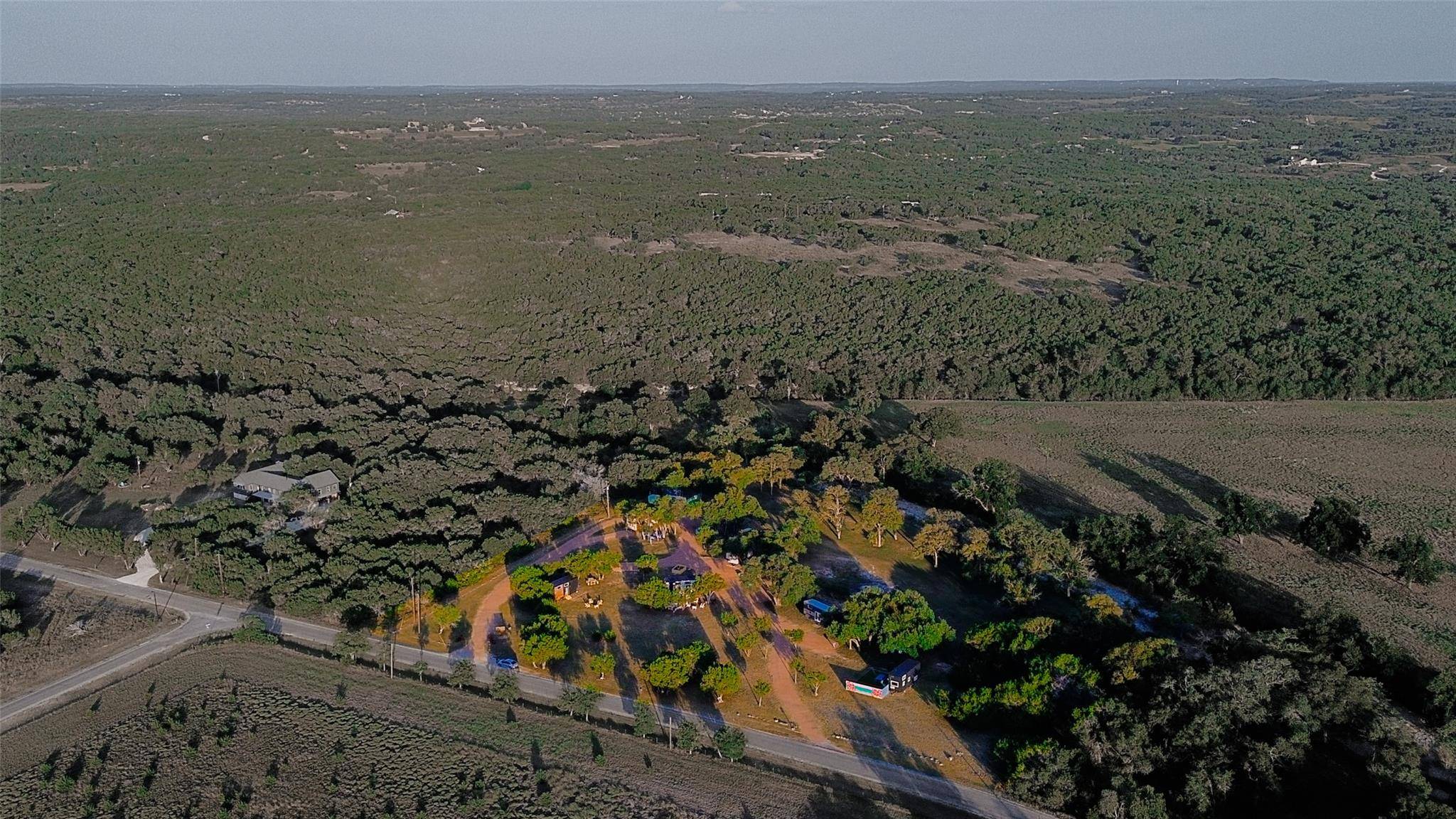 1156 Narrows RD, Blanco, TX 78606