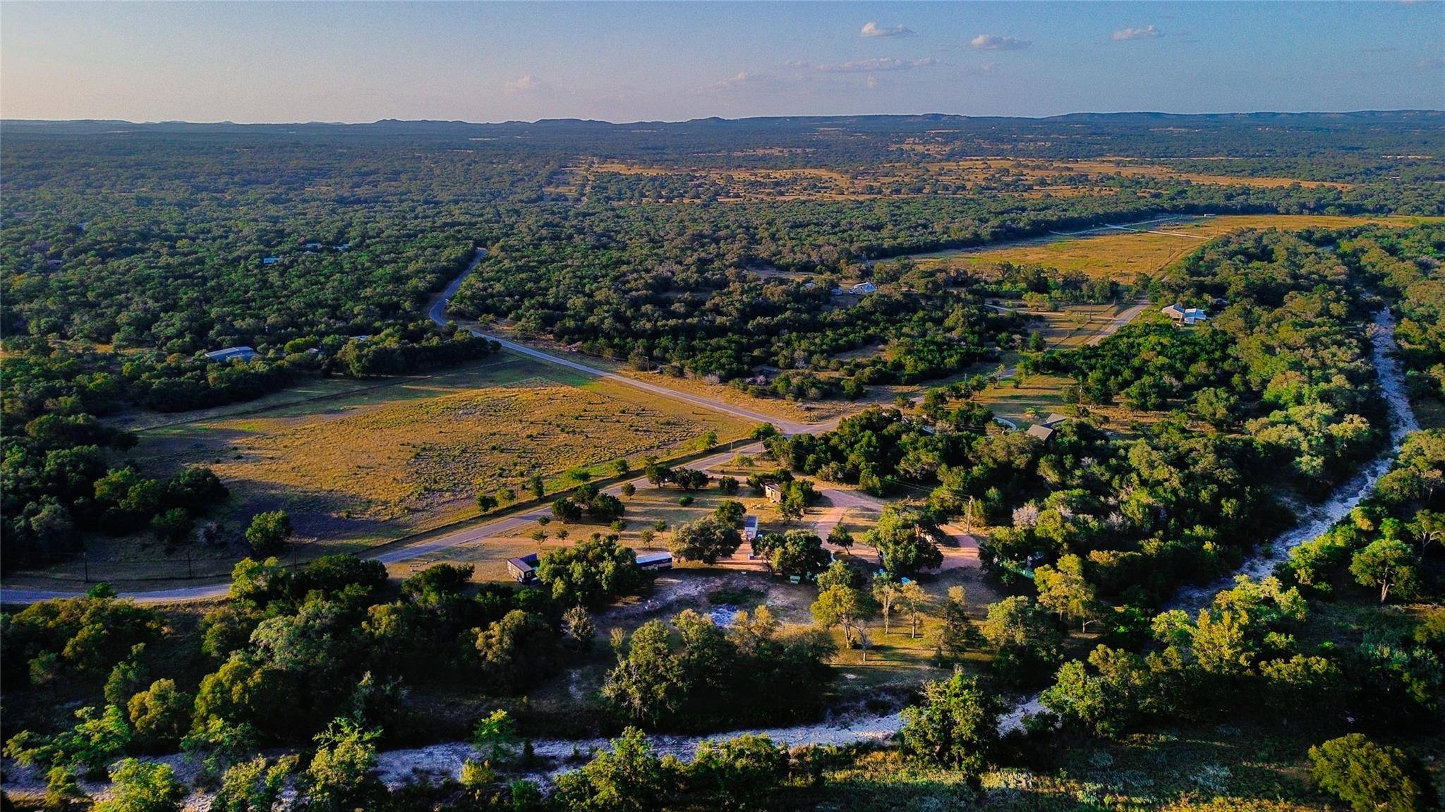 1156 Narrows RD, Blanco, TX 78606