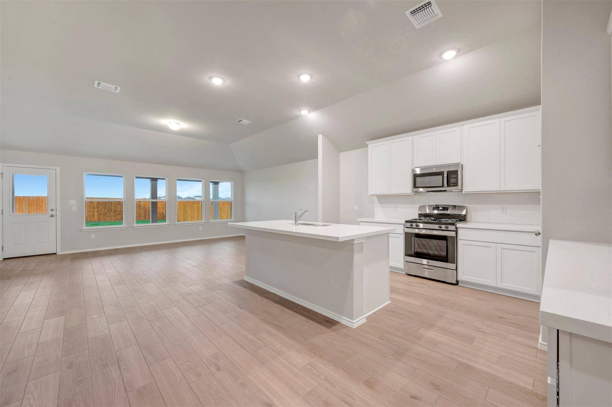 20000 Schatz WAY, Manor, TX 78653