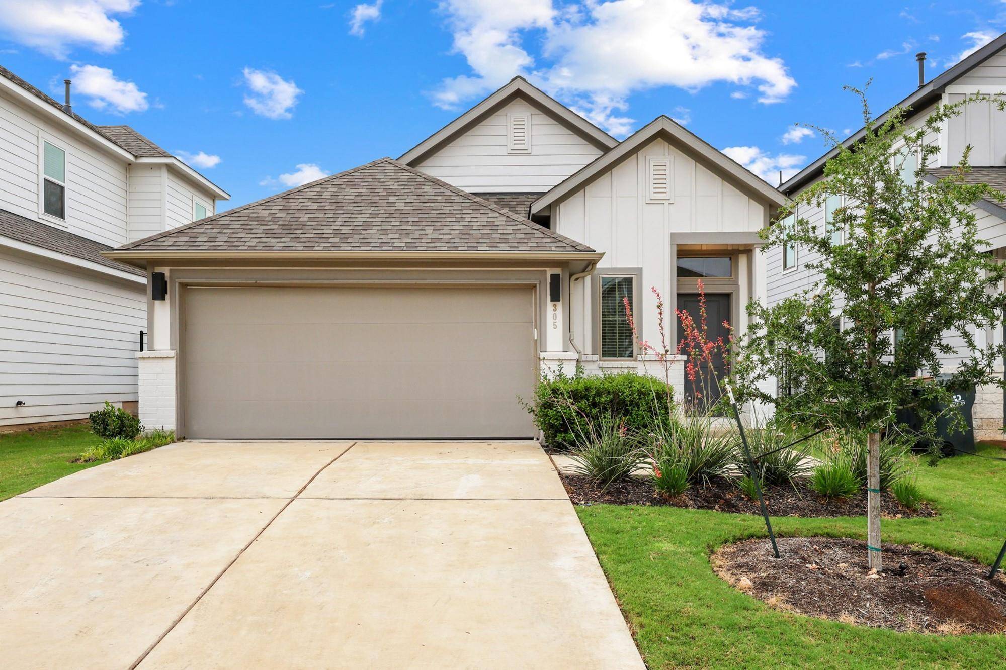 305 Banyon DR, Liberty Hill, TX 78642