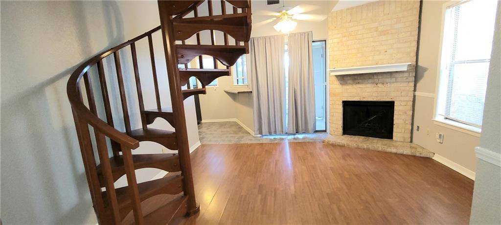 2500 Burleson RD #611, Austin, TX 78741