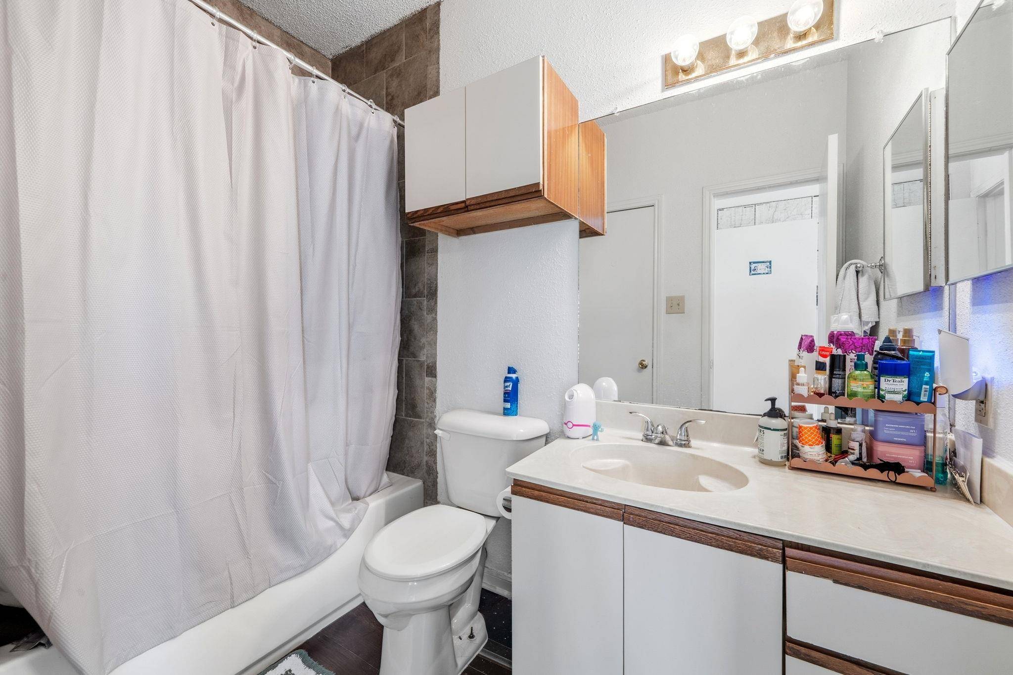 912 W 22nd ST #305, Austin, TX 78705