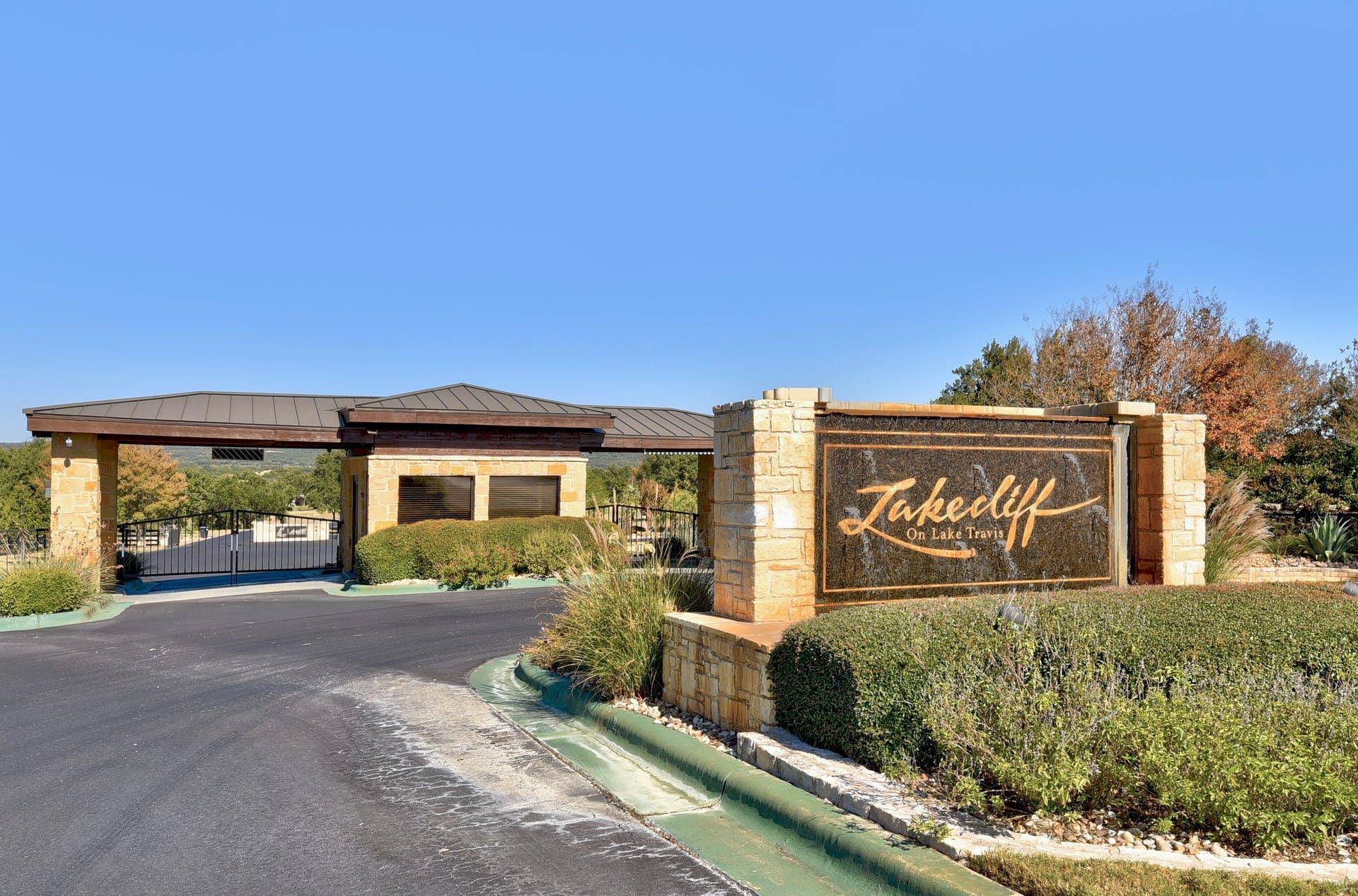 25633 Kahala Sunset CT, Spicewood, TX 78669