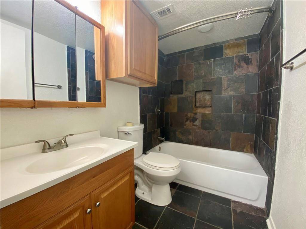 3000 Guadalupe ST #116, Austin, TX 78705