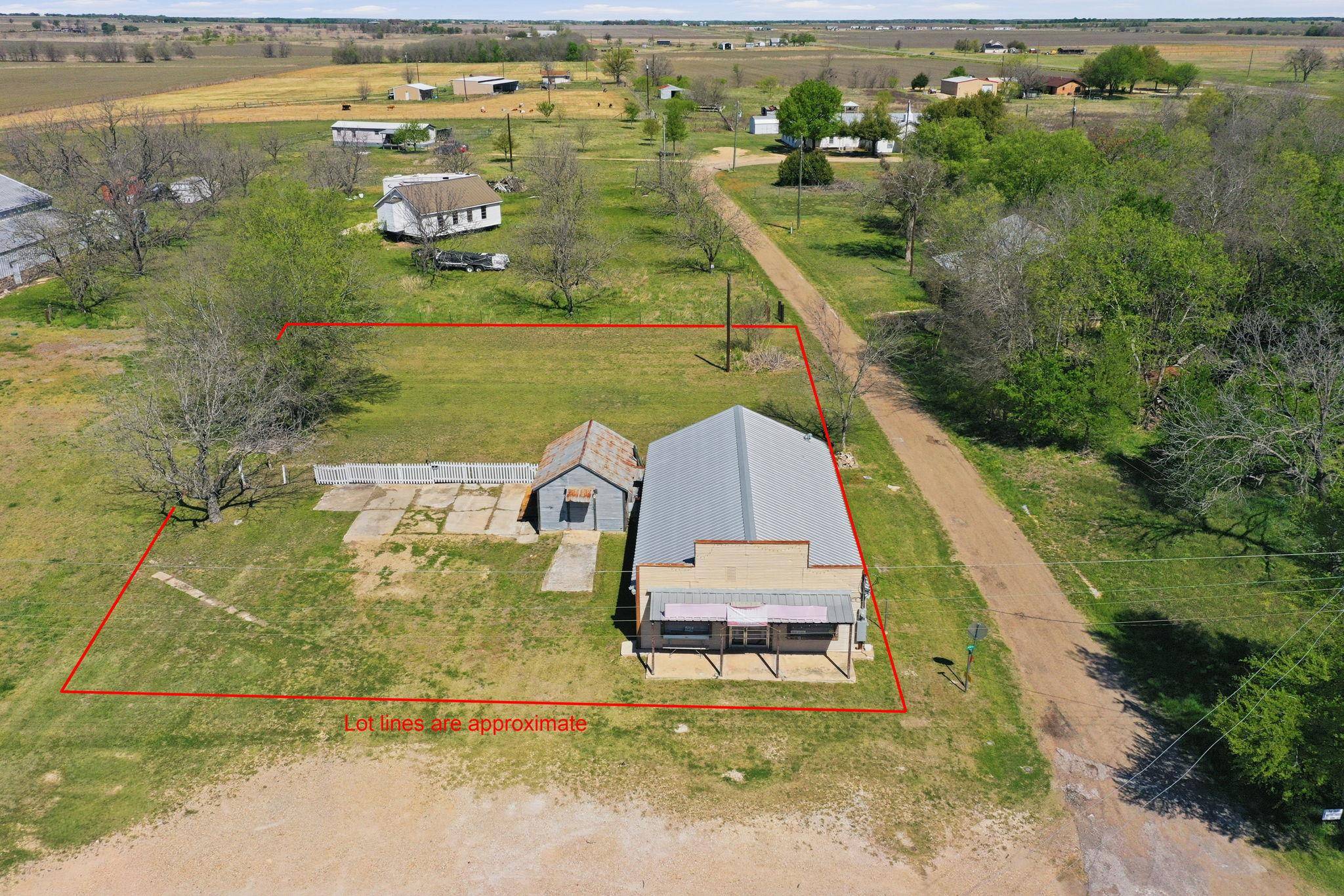 110 County Road 421, Thorndale, TX 76577
