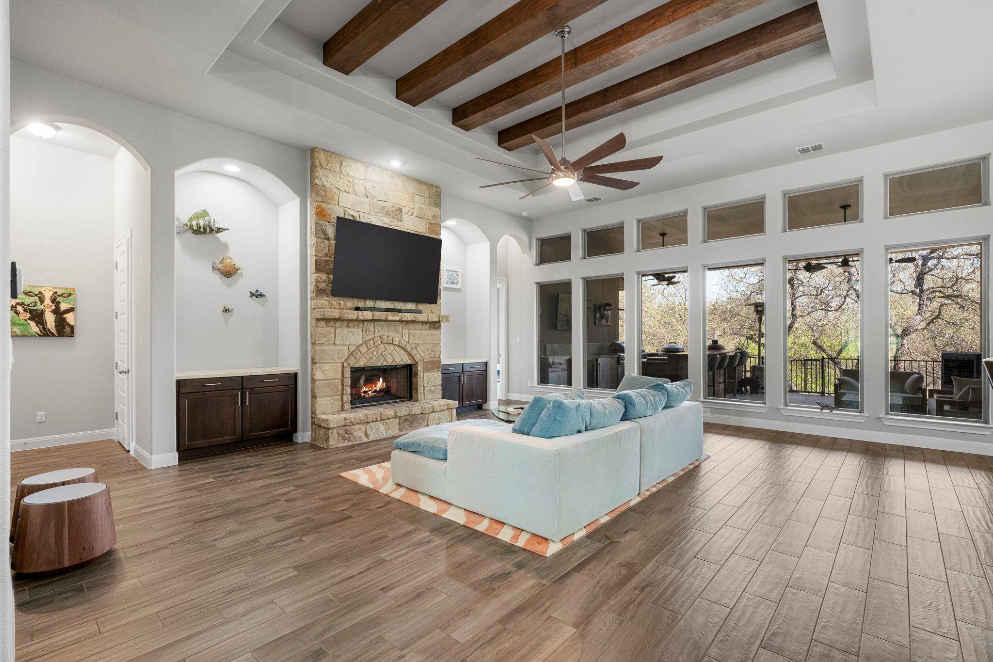 9709 Avion CV, Dripping Springs, TX 78620