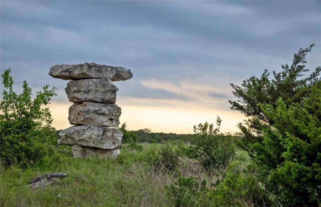 197 Sierra DR, Bertram, TX 78605