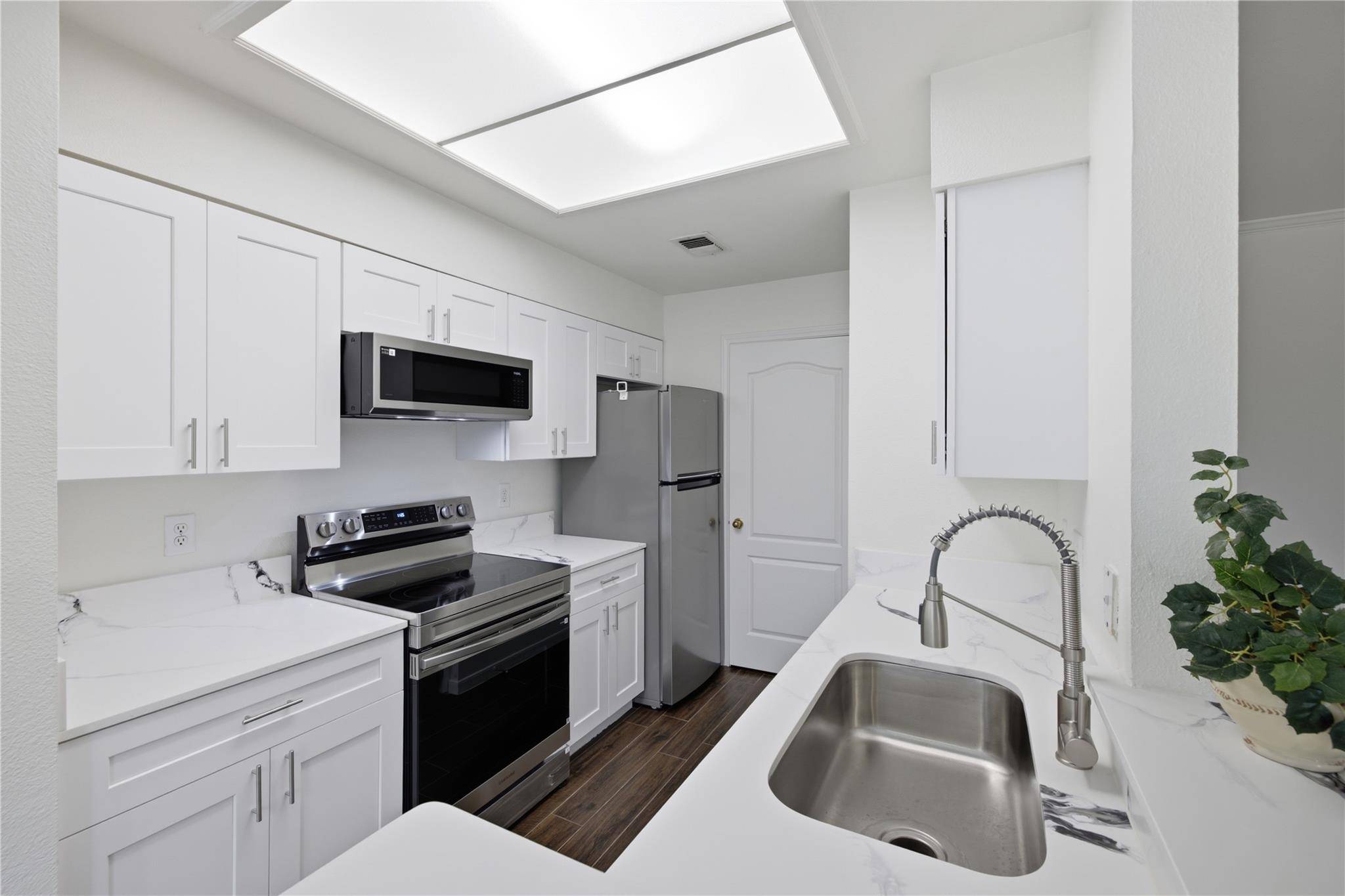 6000 Shepherd Mountain CV #1309, Austin, TX 78730