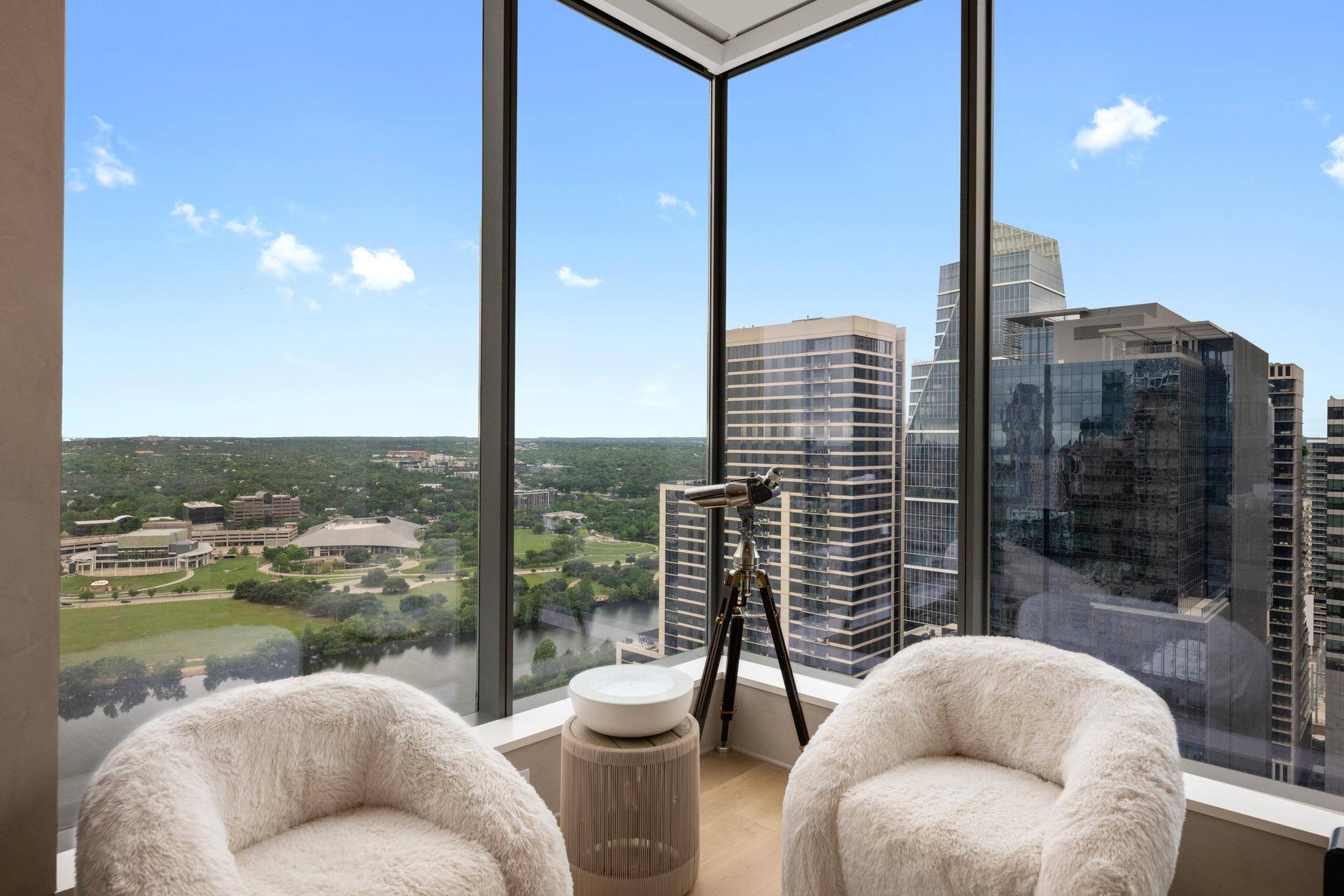 210 Lavaca ST #2706, Austin, TX 78701