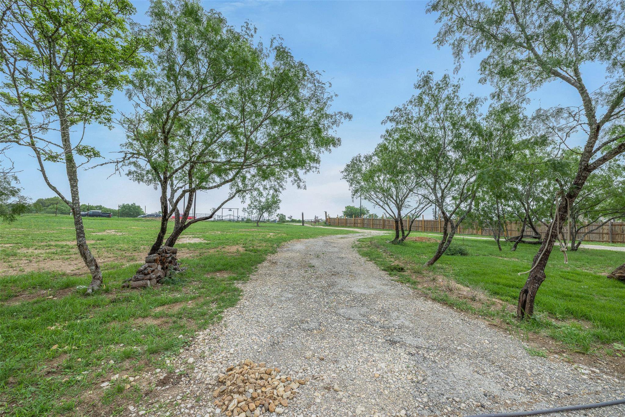 6497 Taylorsville RD, Dale, TX 78616