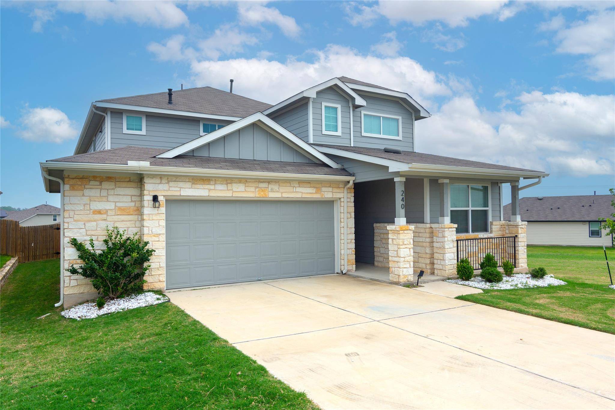 240 W Possum Kingdom DR W, Kyle, TX 78640