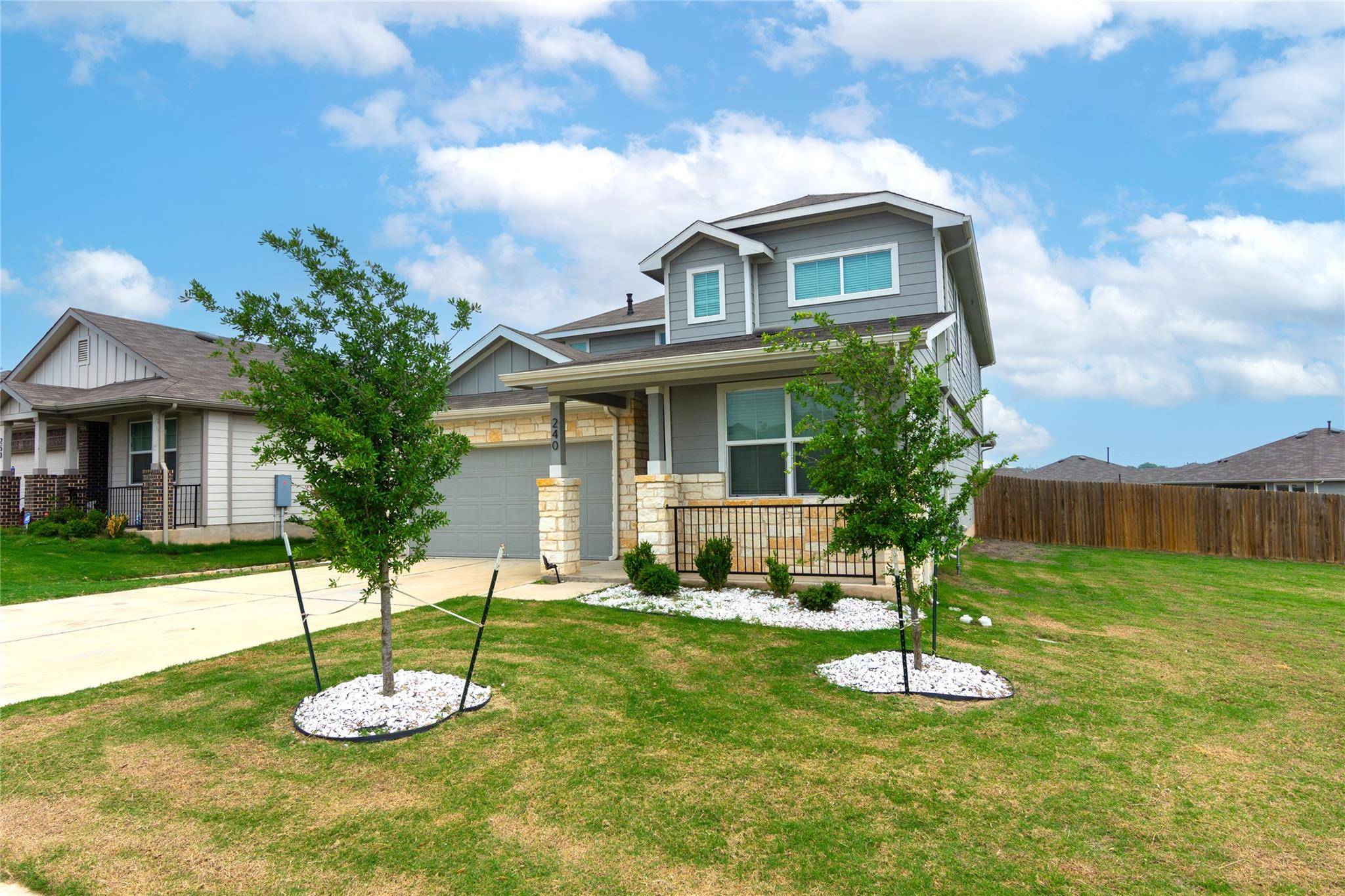 240 W Possum Kingdom DR W, Kyle, TX 78640