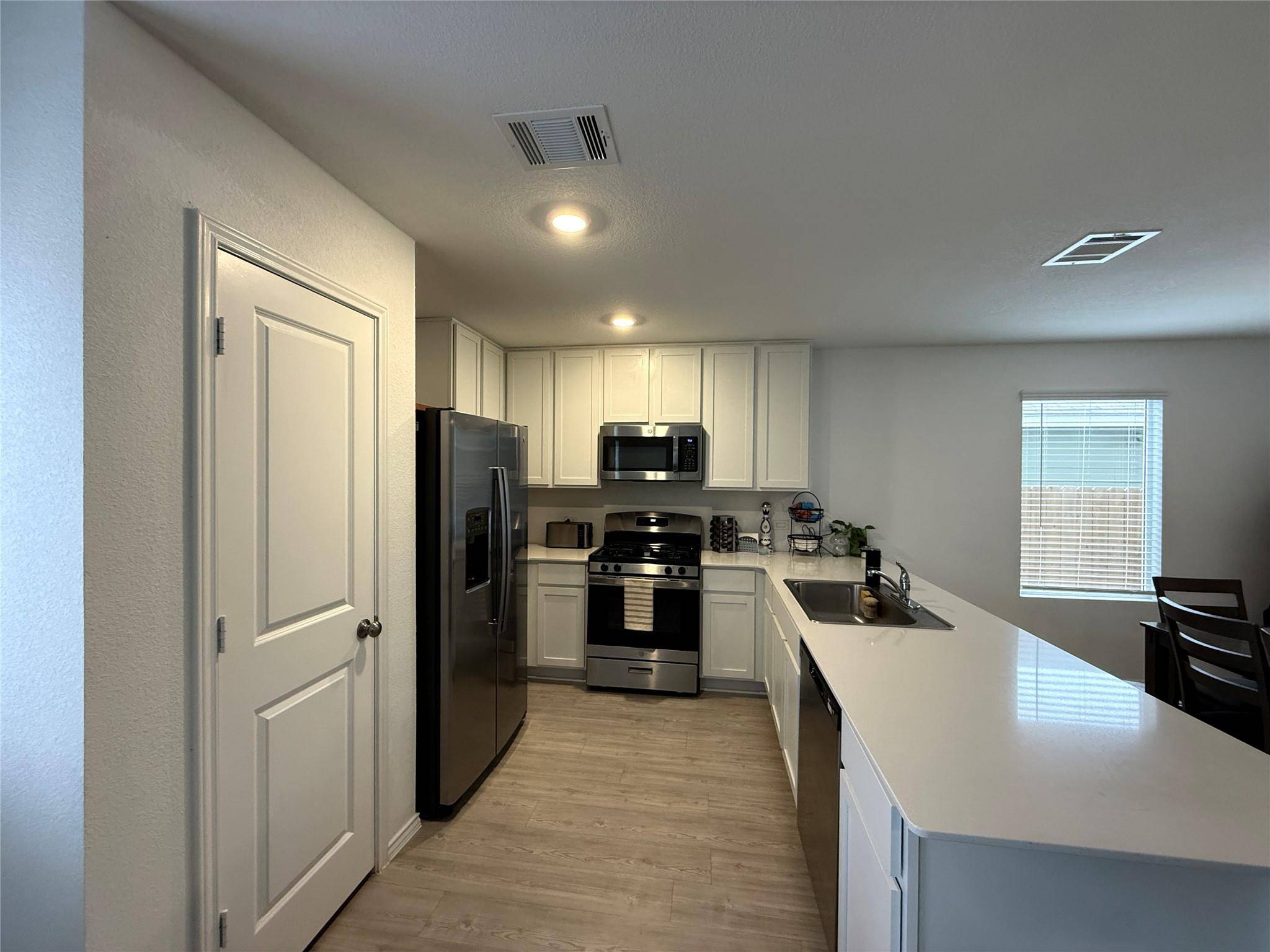 23420 Tiny Moons WAY, Elgin, TX 78621