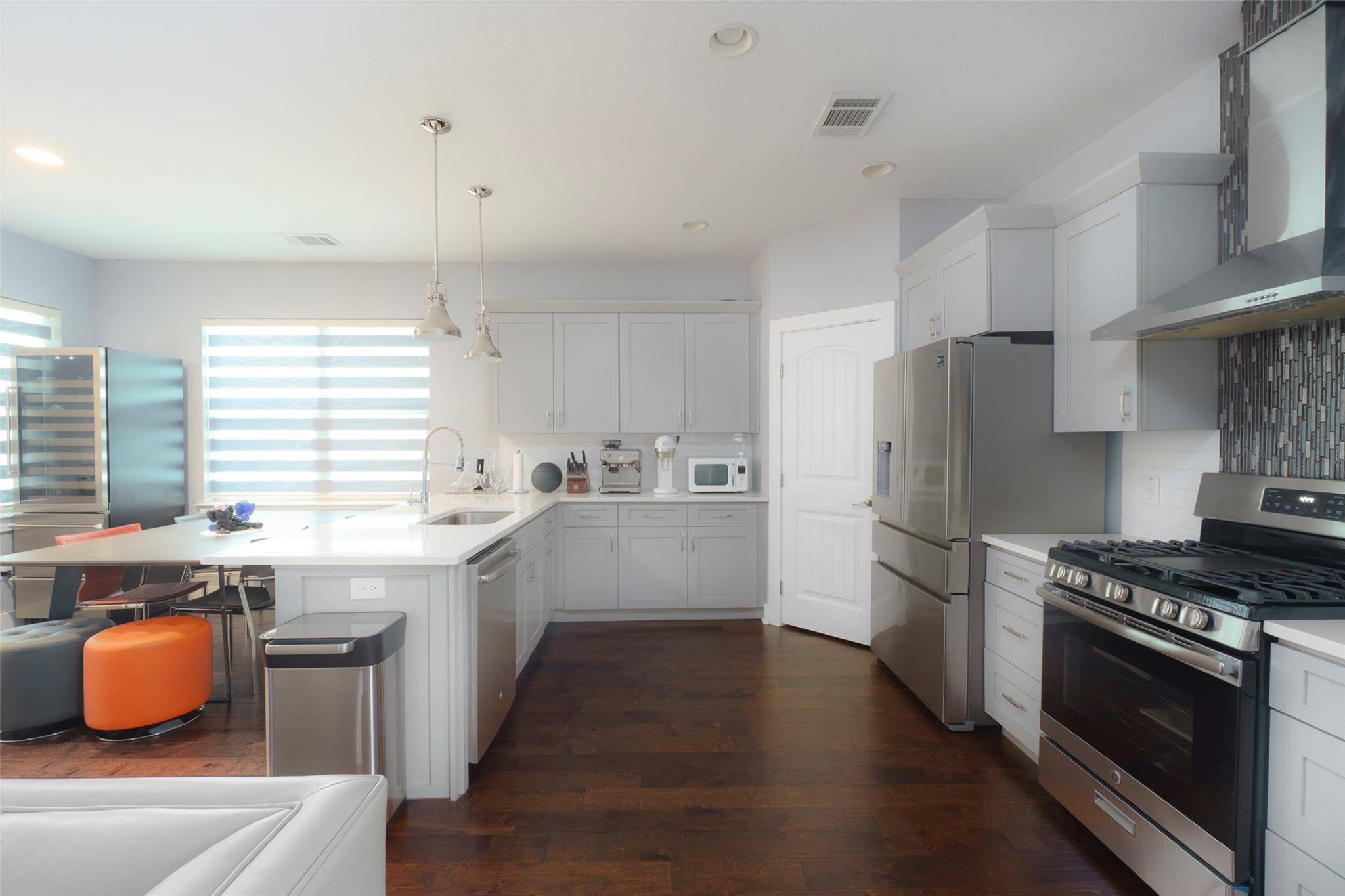 302 Delmar Ave #B, Austin, TX 78752