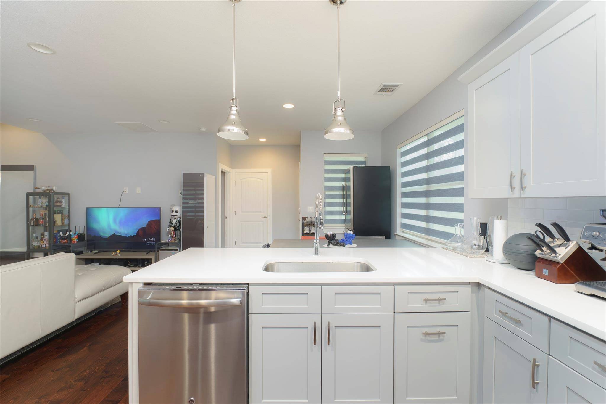 302 Delmar Ave #B, Austin, TX 78752