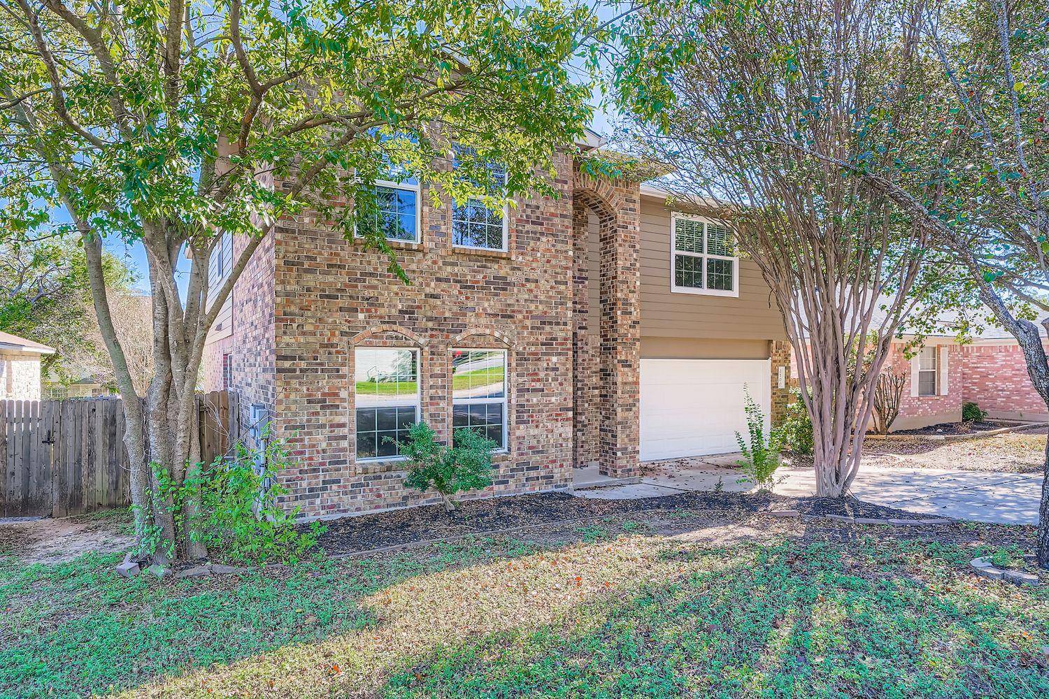 2100 Coachlamp DR, Cedar Park, TX 78613