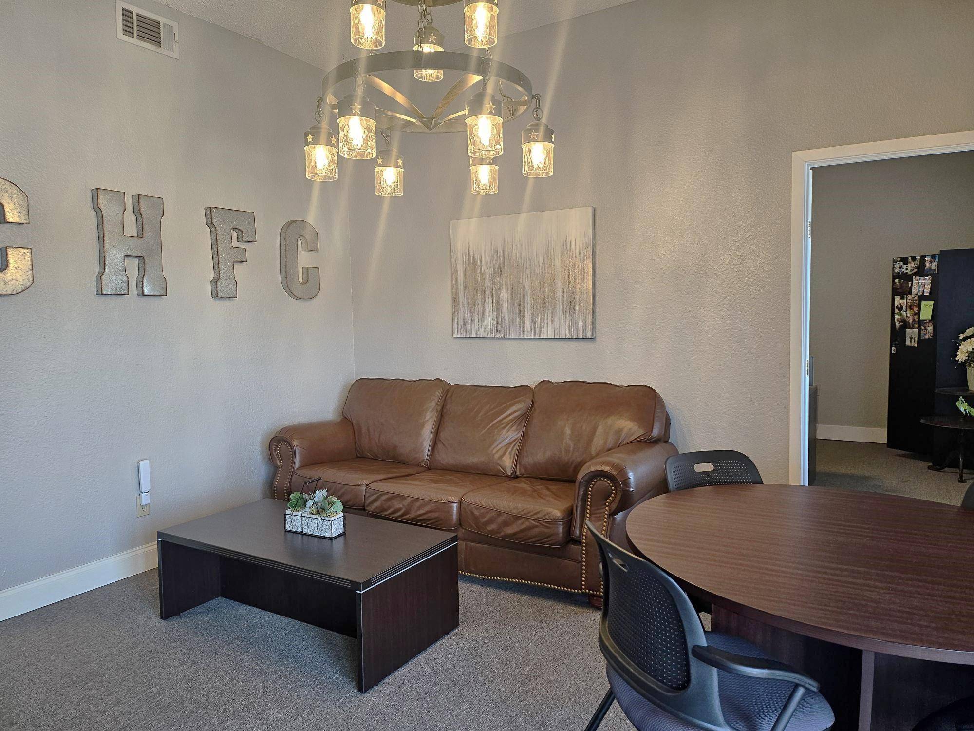 700 E Polk ST, Burnet, TX 78611