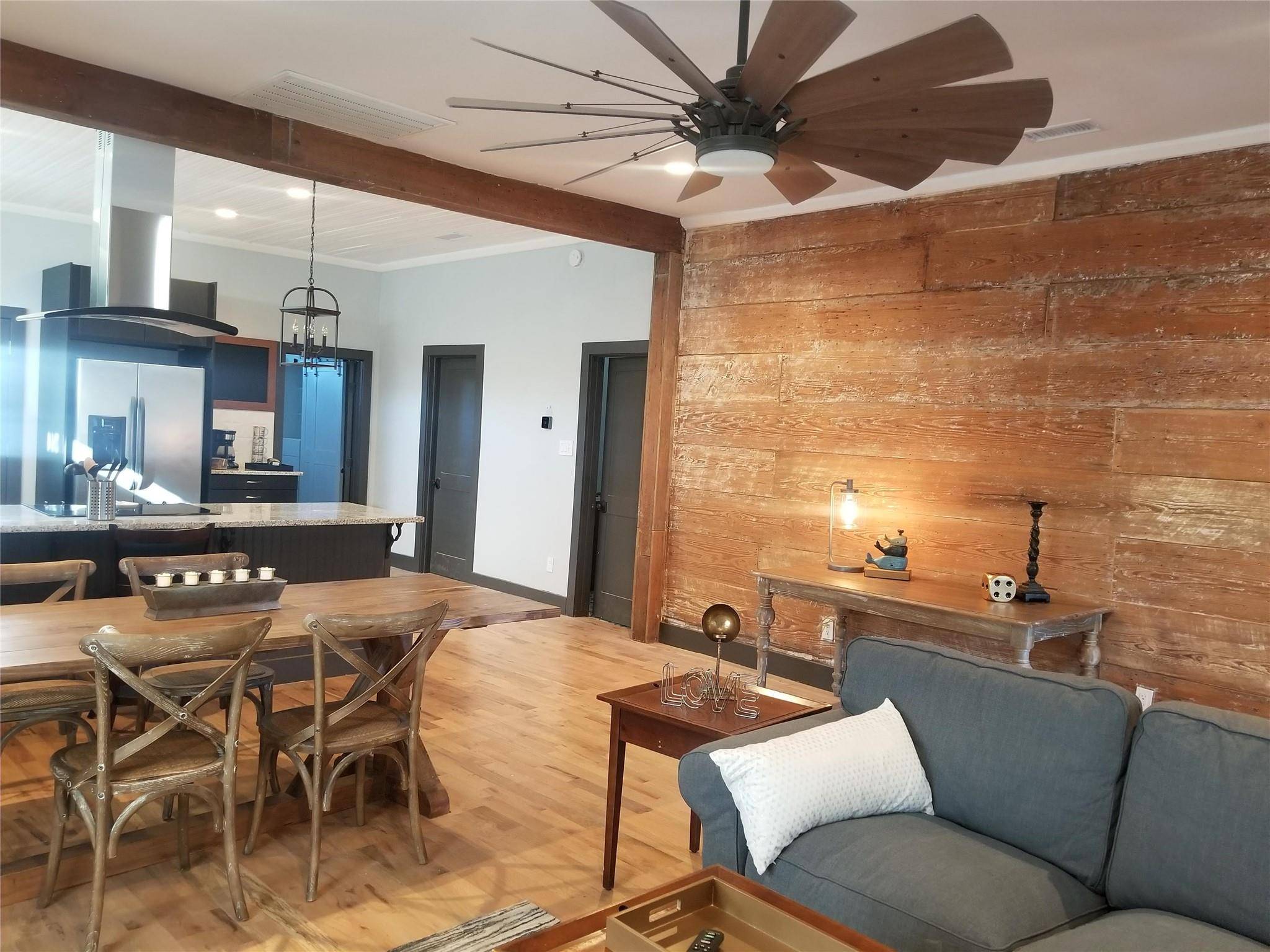 410 E Milam Ave, Round Rock, TX 78664