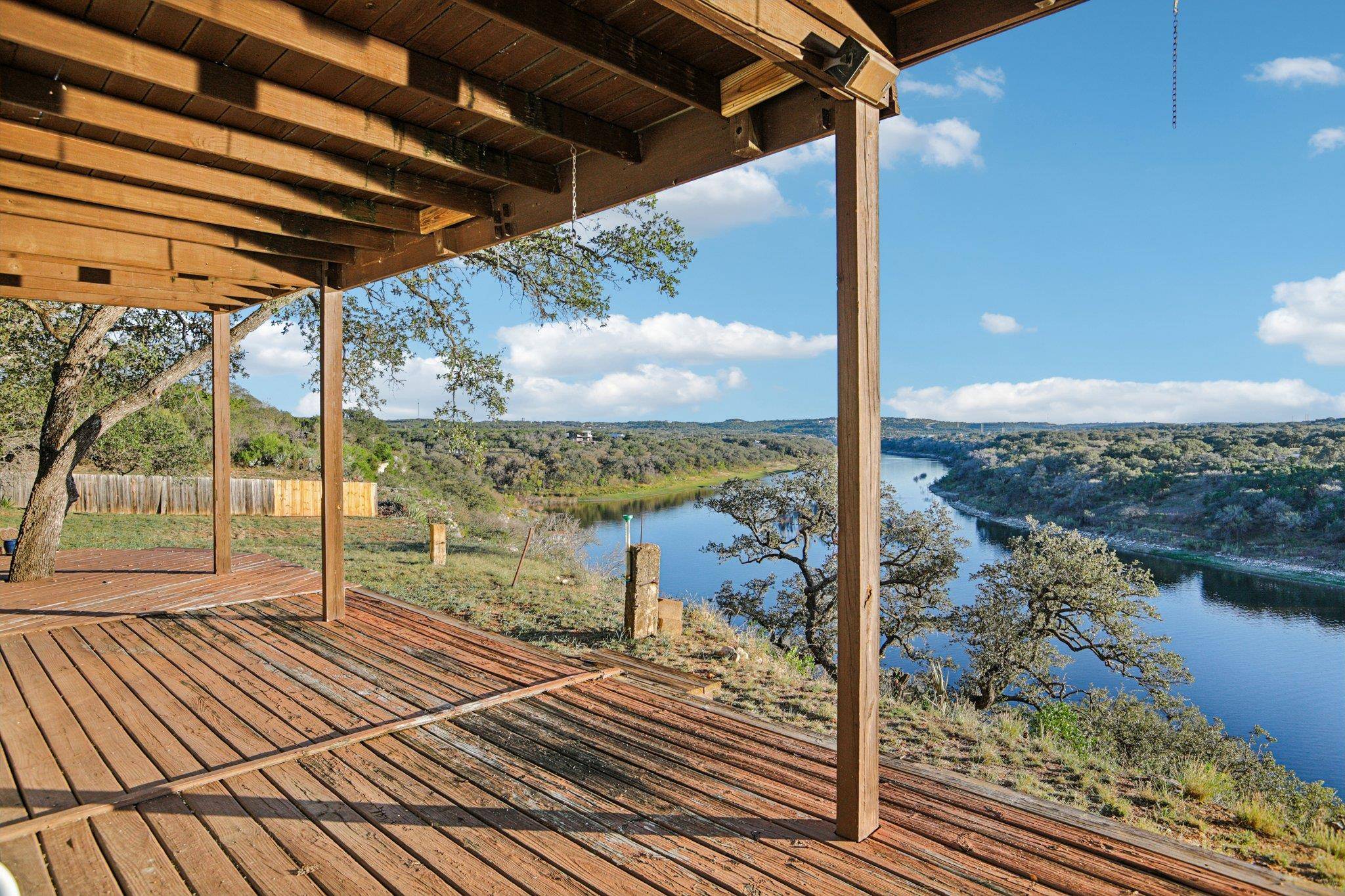 24333 Pedernales Cliff TRL, Spicewood, TX 78669