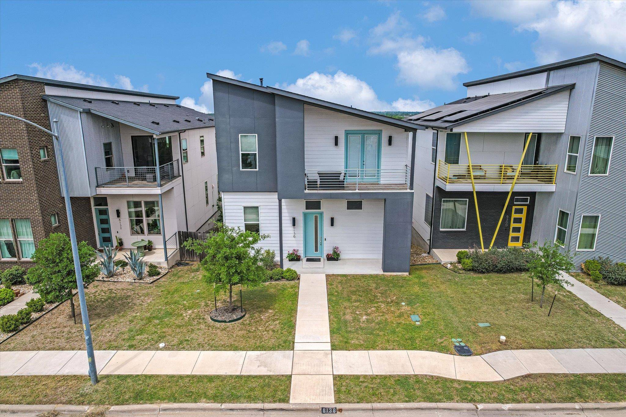6136 Florencia LN, Austin, TX 78724