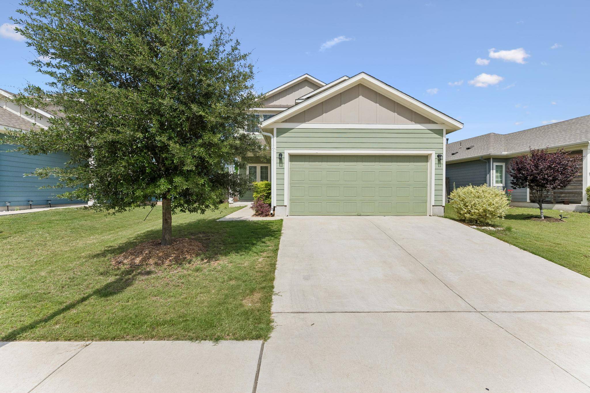 2851 Brand Iron DR, San Marcos, TX 78666