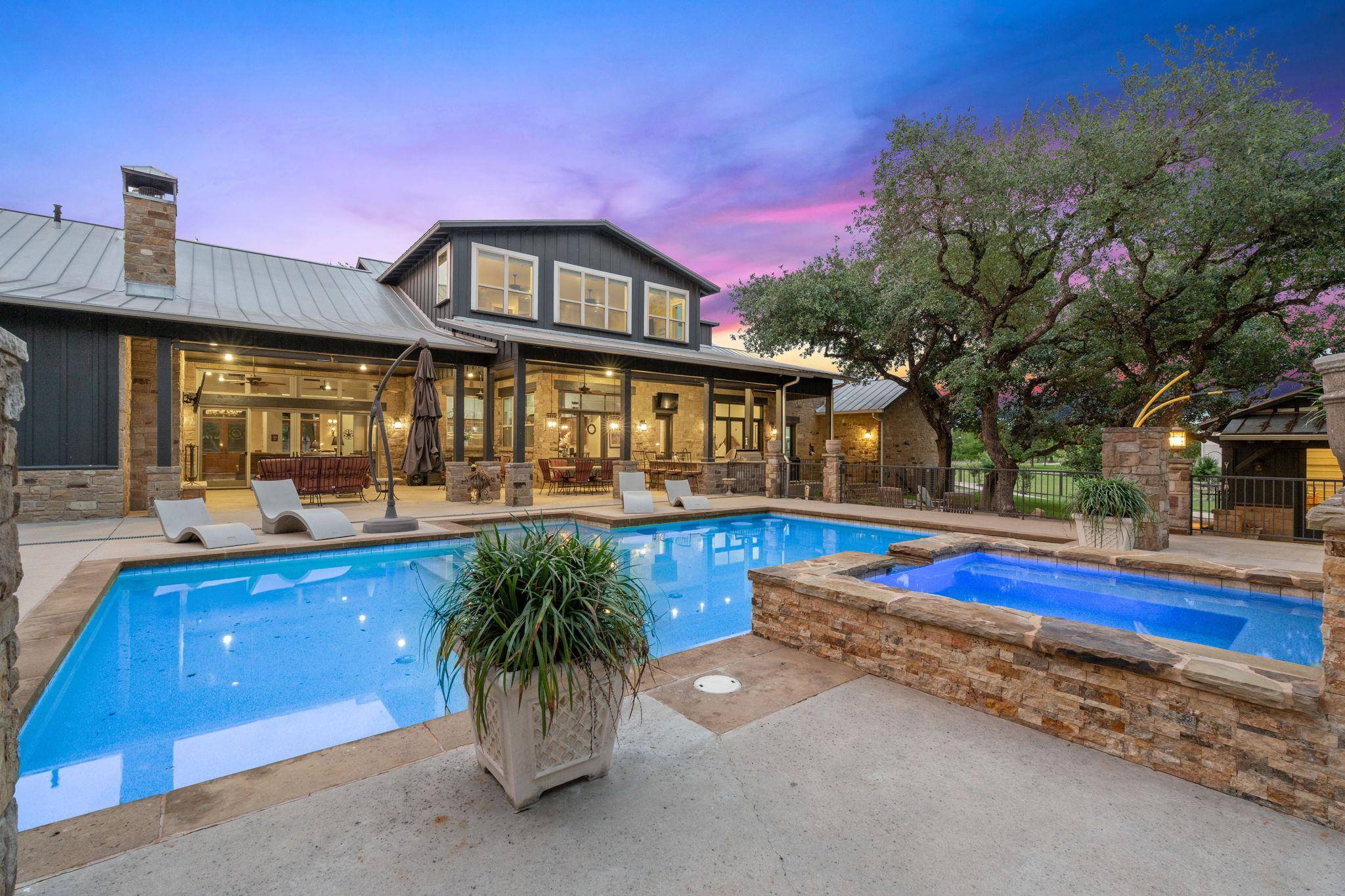 1550 Trebled Waters TRL, Driftwood, TX 78619