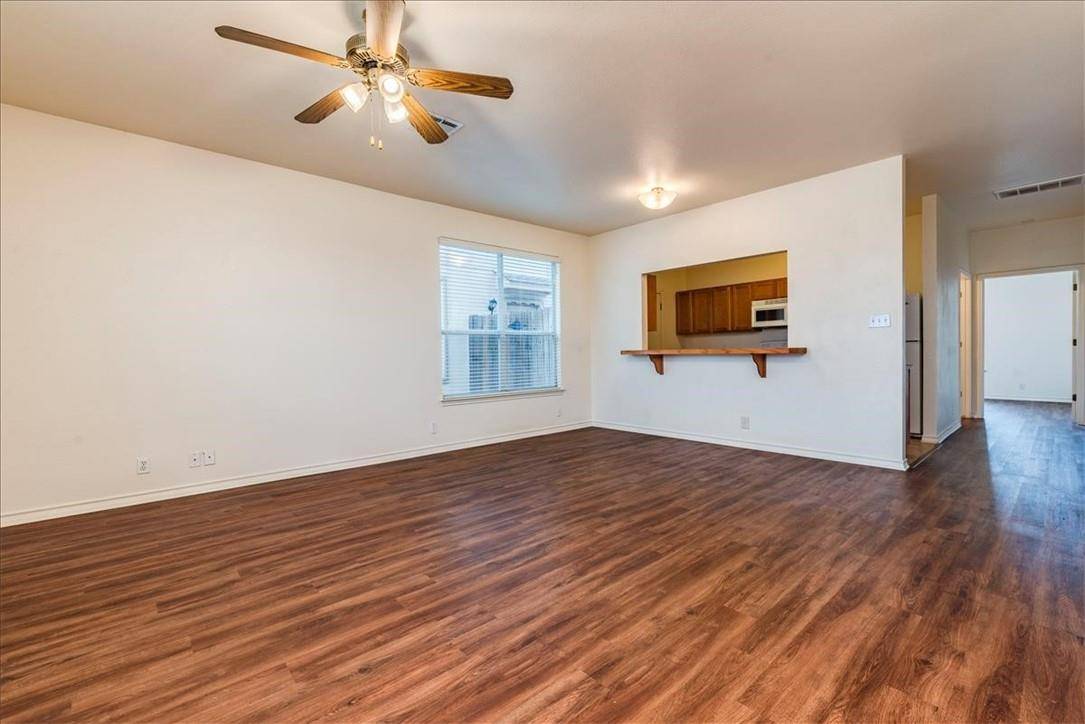 126 Sandstone DR #F, Jarrell, TX 76537