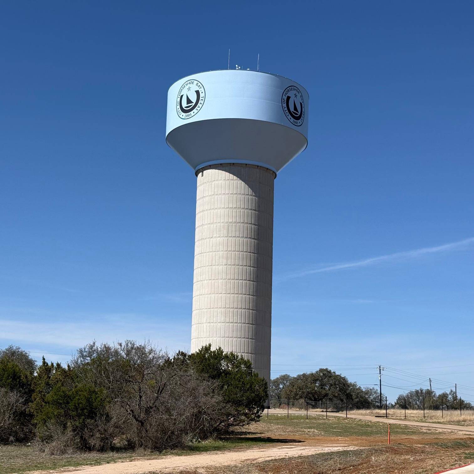 808 Sky LN, Horseshoe Bay, TX 78657