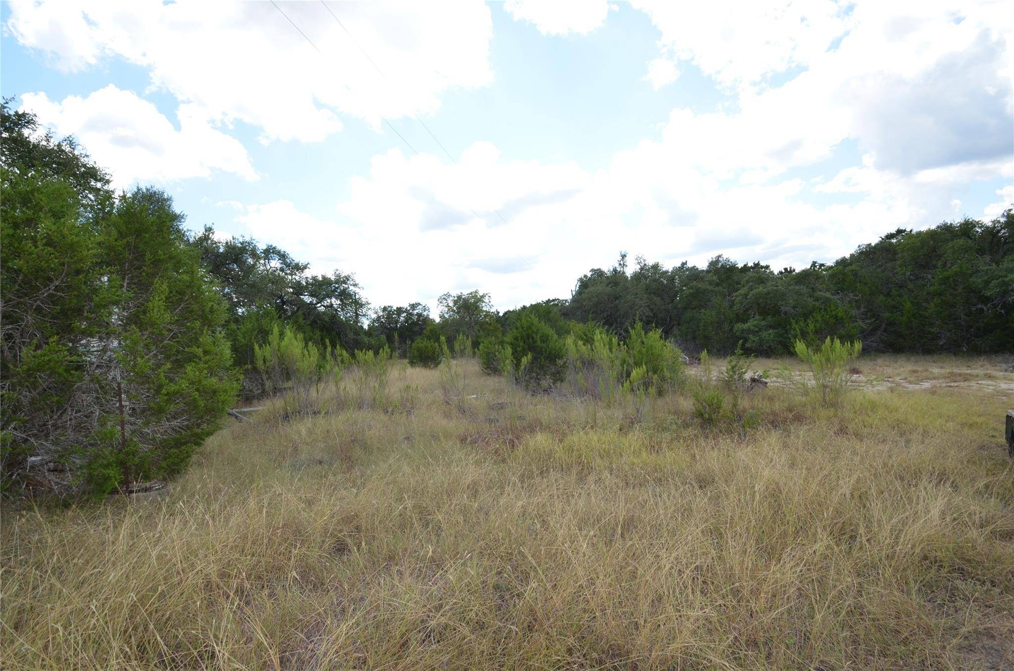 360 Jennifer LN, Driftwood, TX 78619