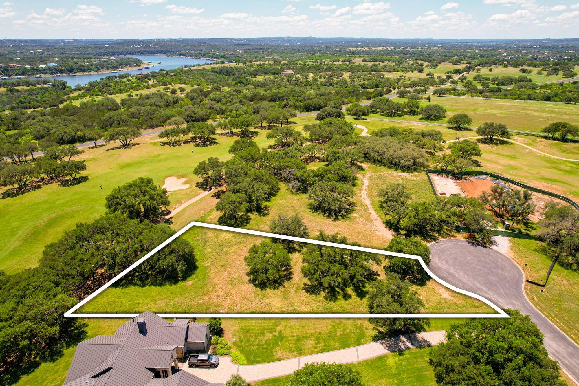 2703 Stableford CT, Spicewood, TX 78669
