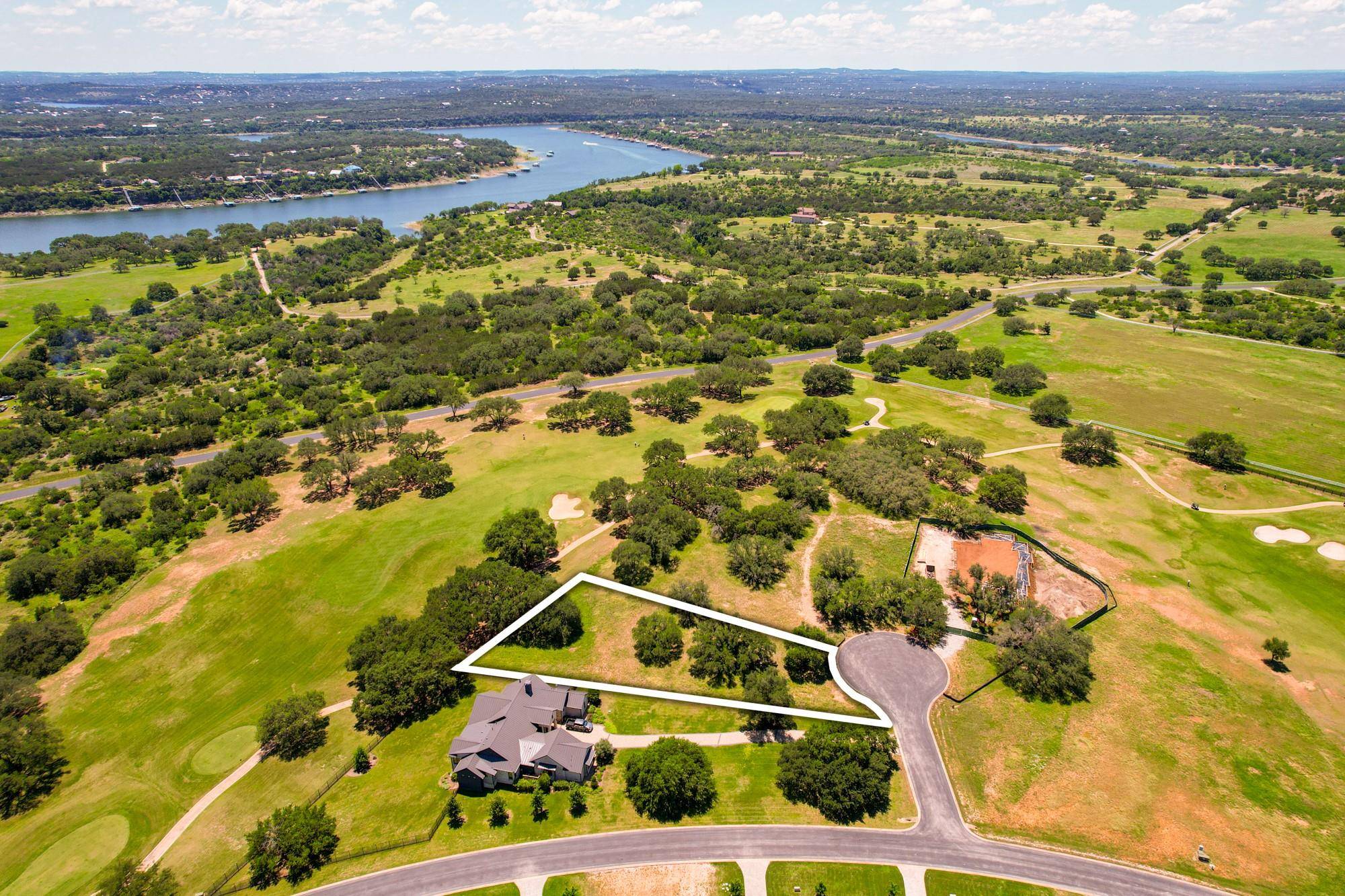 2703 Stableford CT, Spicewood, TX 78669