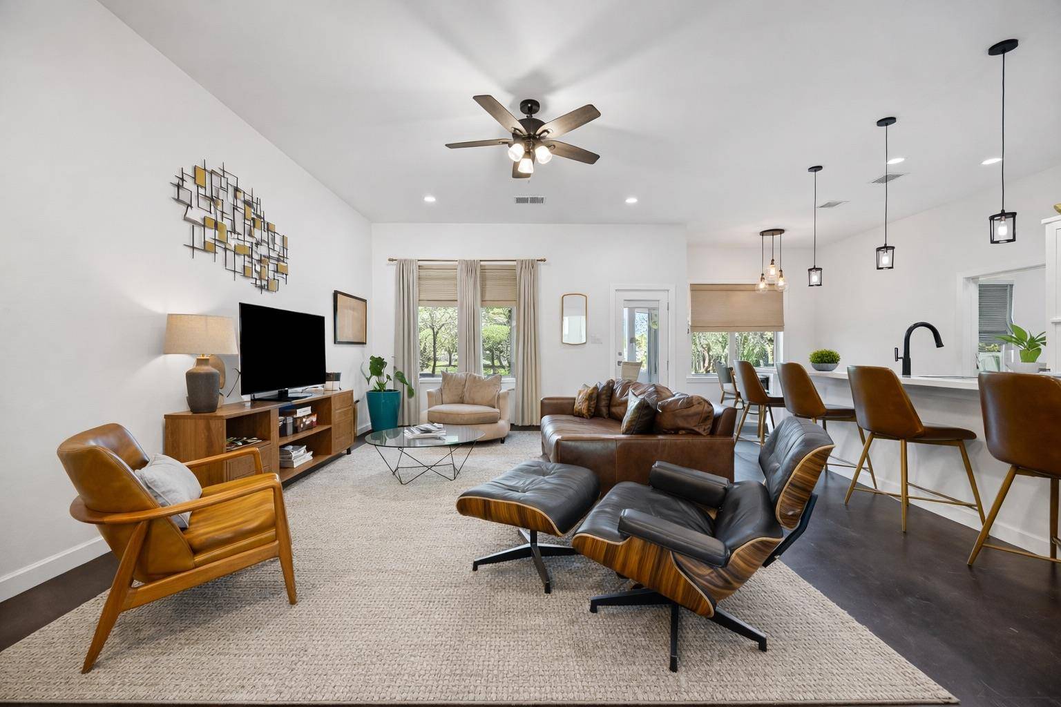 145 Haliimaile LN, Bastrop, TX 78602