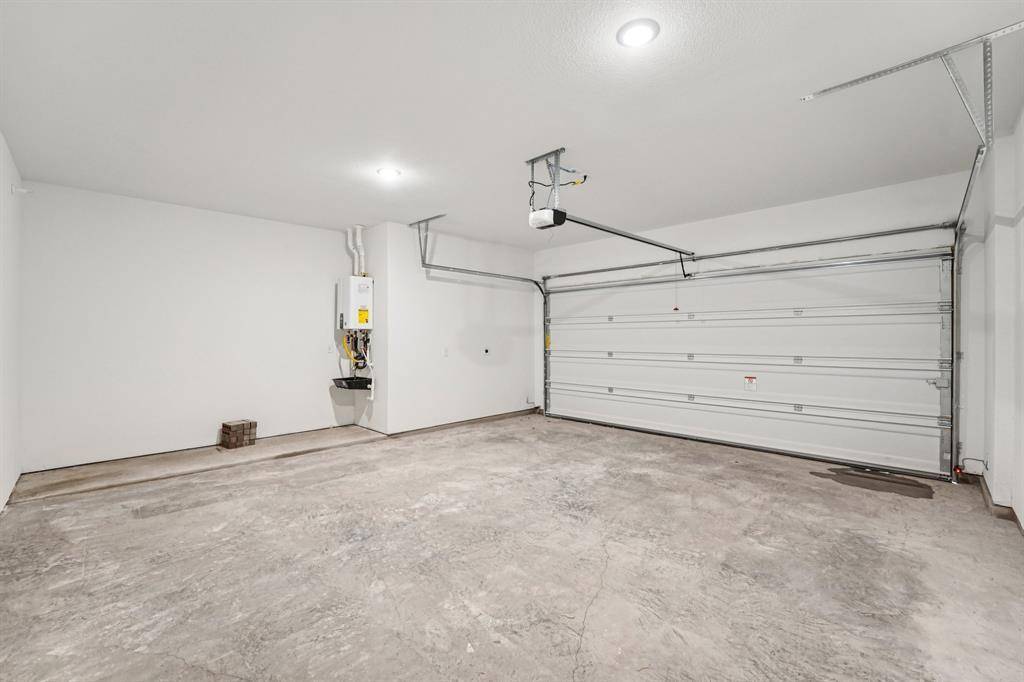 200 W 56th ST #8104, Austin, TX 78751