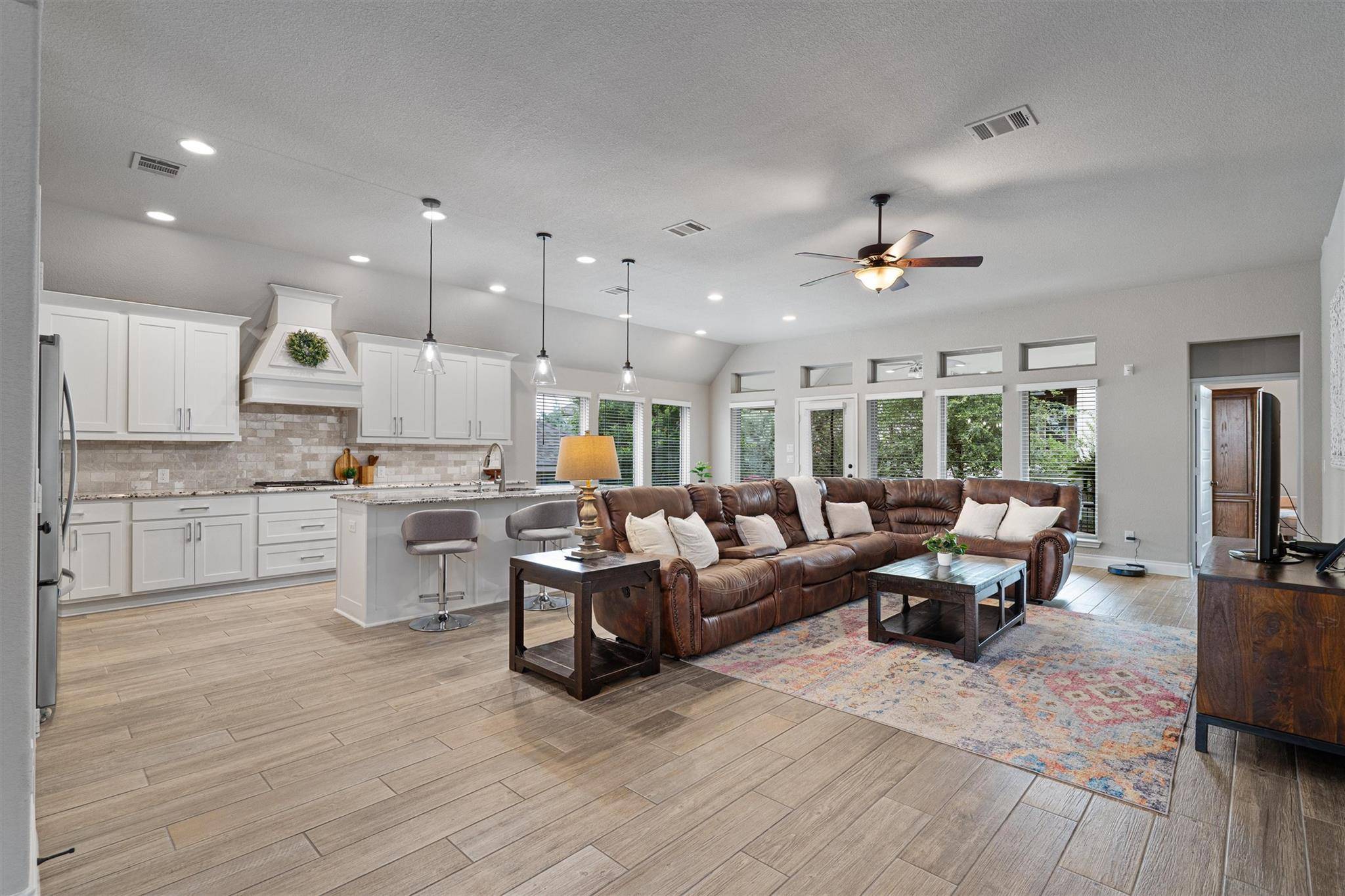100 Indian Paintbrush TRL, Georgetown, TX 78628