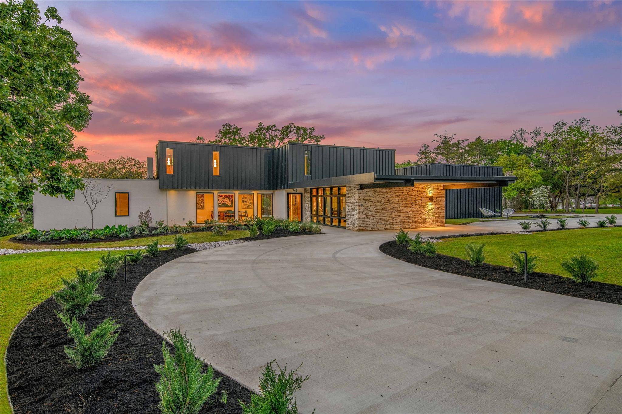 Address not disclosed, Bryan, TX 77802