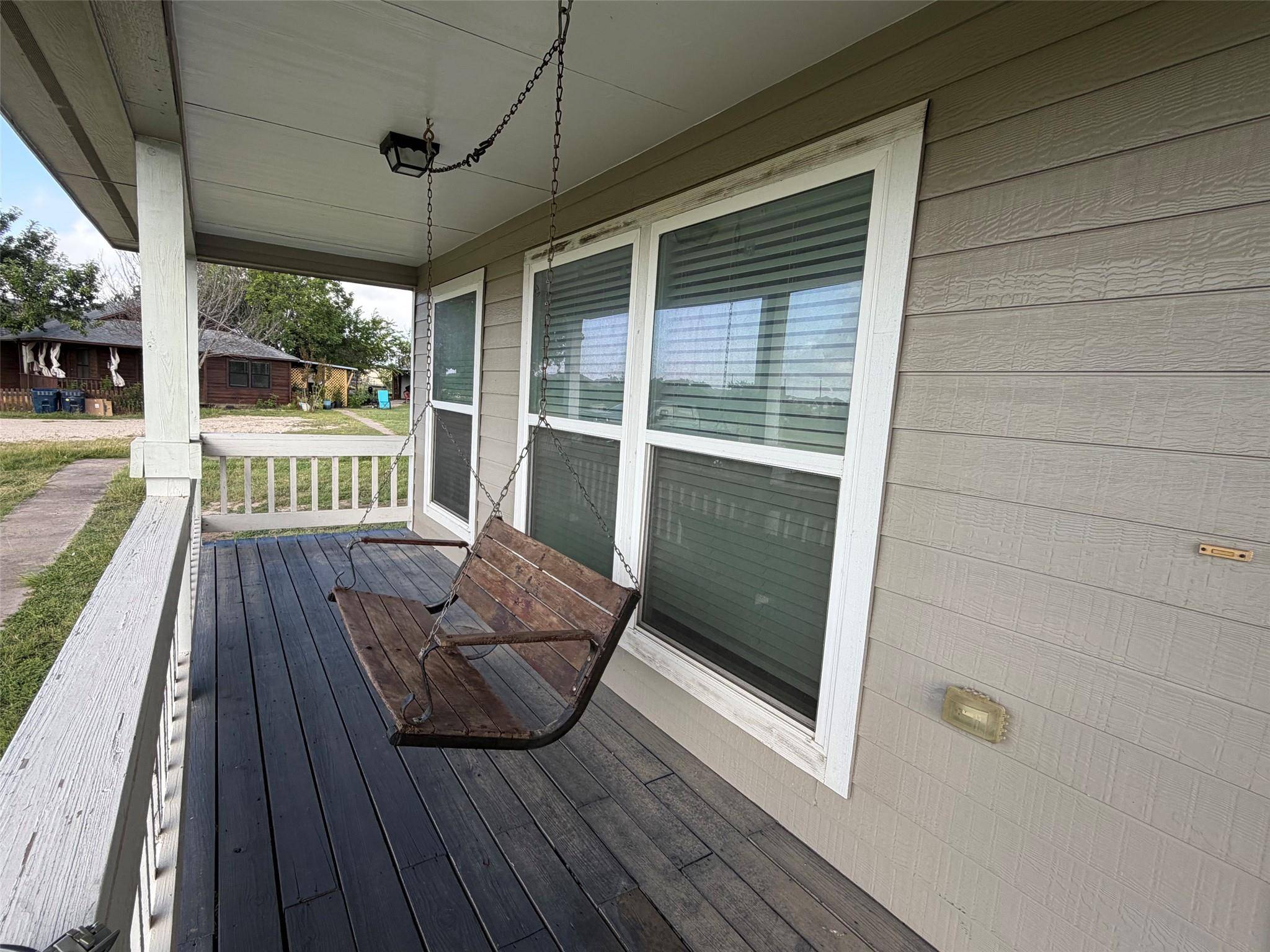 2131 County Road 314, Jarrell, TX 76537