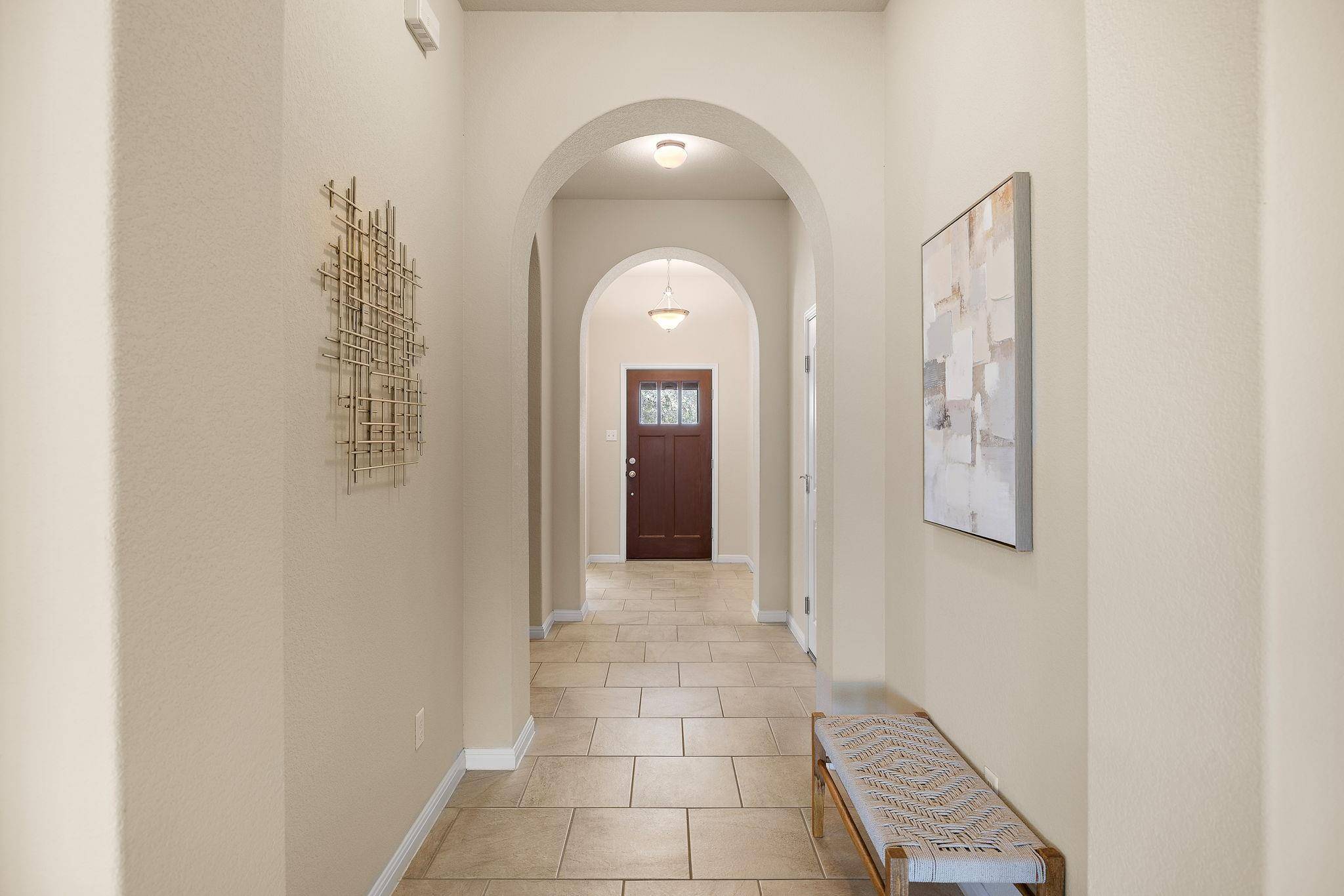 221 Loch Lomond ST, Hutto, TX 78634