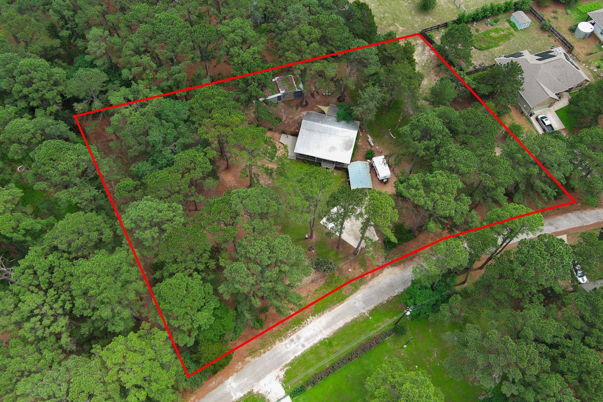 121 Pony Grass LN, Bastrop, TX 78602