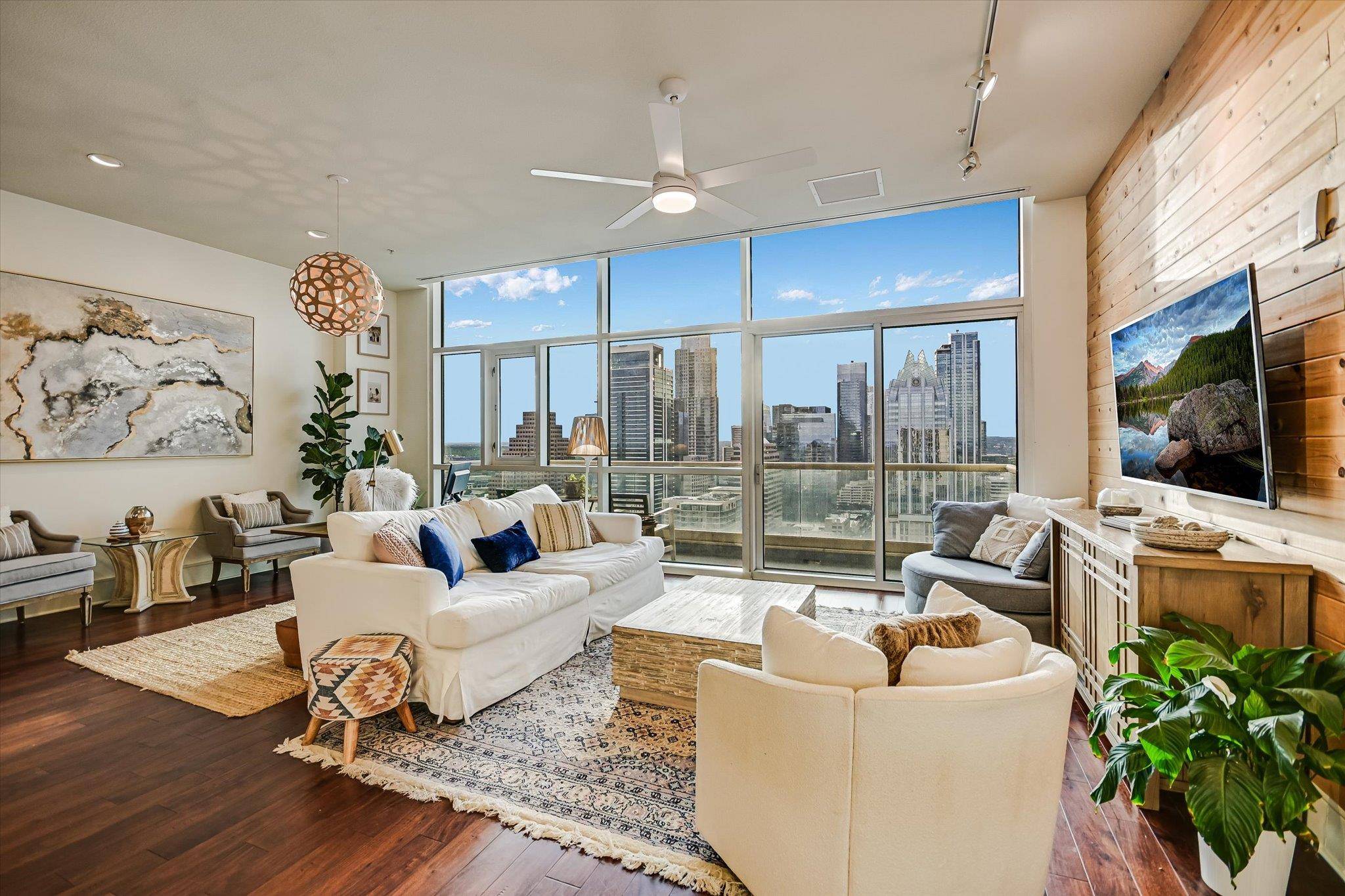 555 E 5th ST #2826, Austin, TX 78701