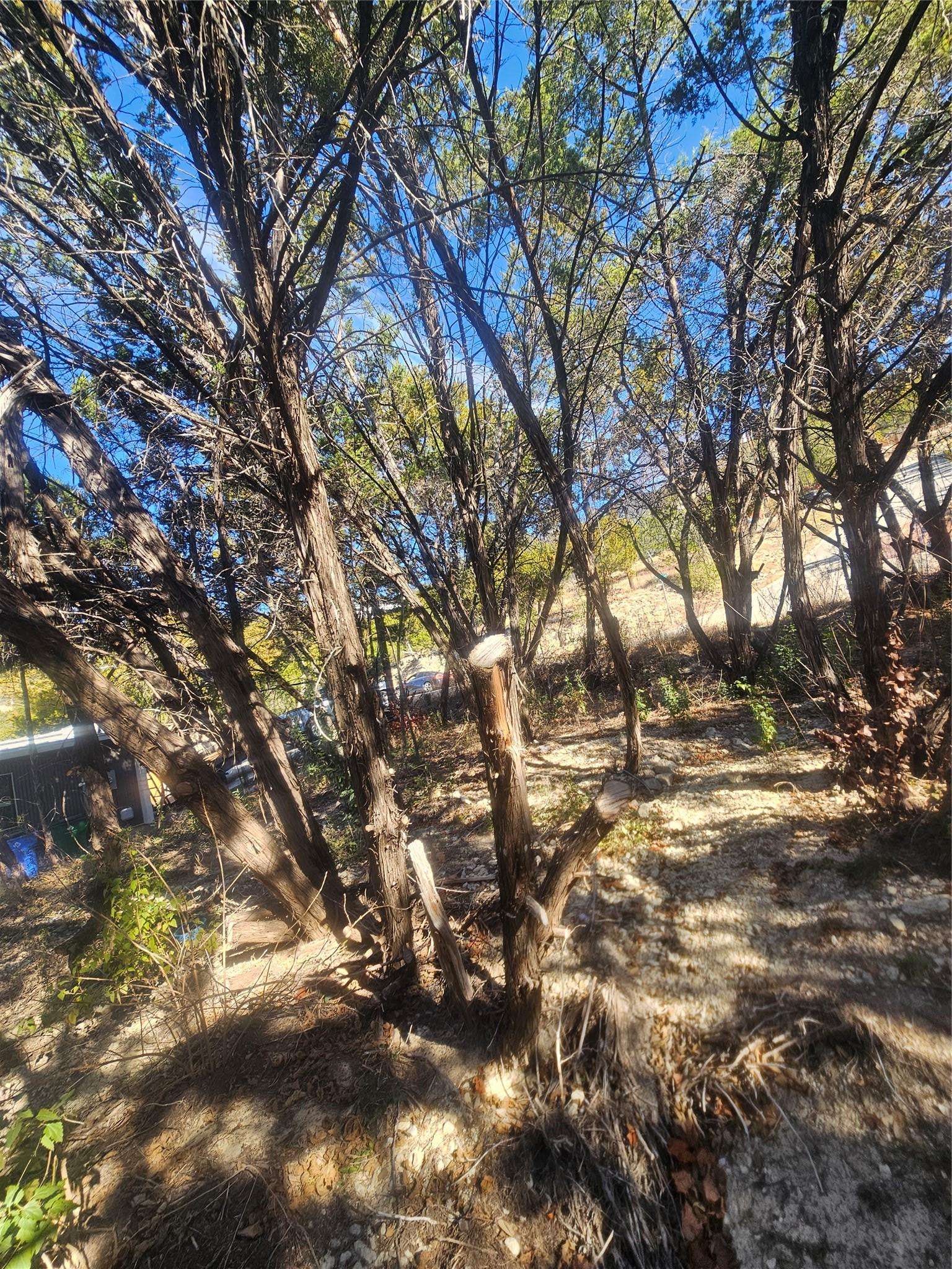 8316 Bronco LN, Lago Vista, TX 78645