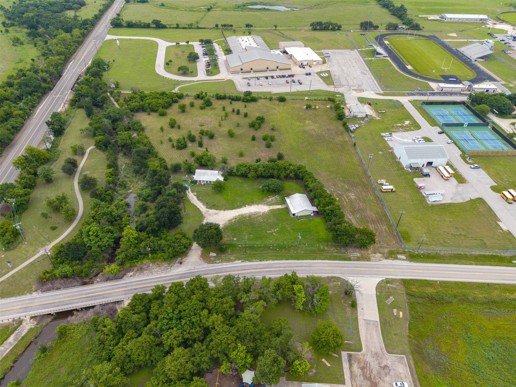 101 Fm 970 RD, Florence, TX 76527
