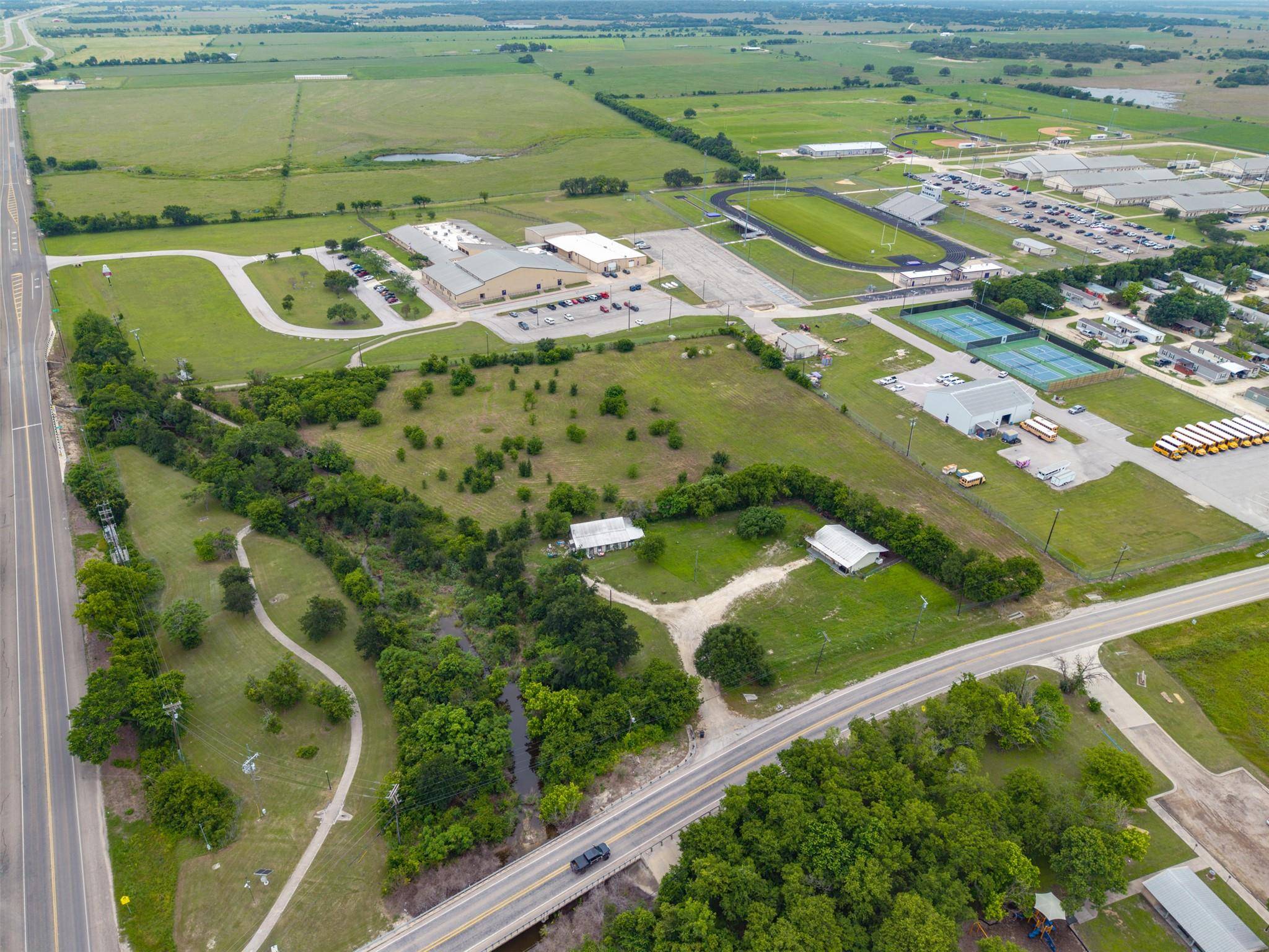 101 Fm 970 RD, Florence, TX 76527