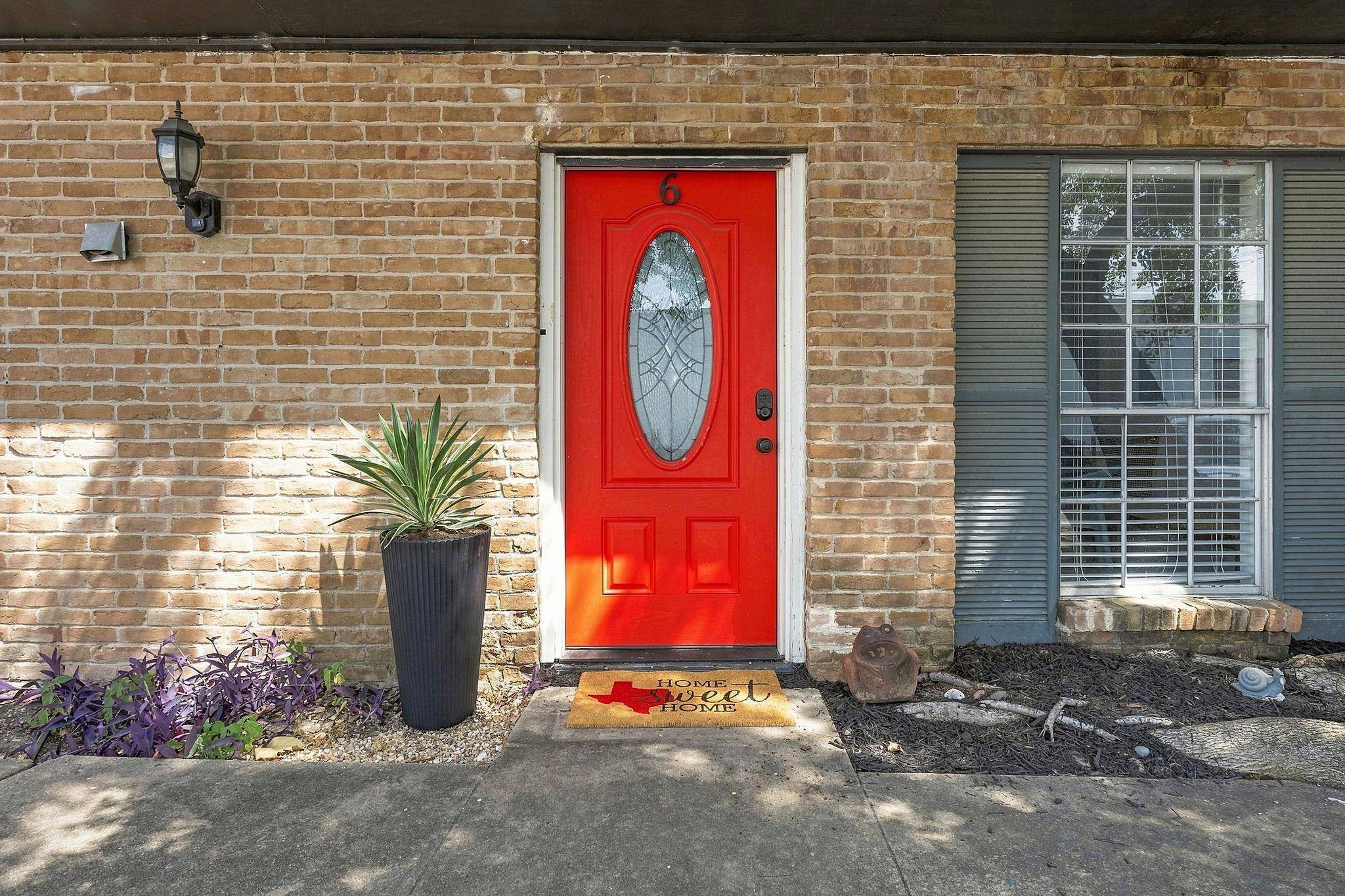 2300 Hancock DR #6, Austin, TX 78756
