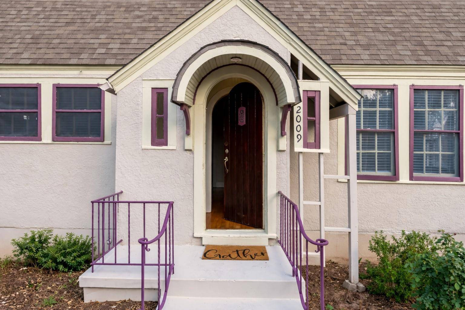 2009 Travis Heights BLVD, Austin, TX 78704